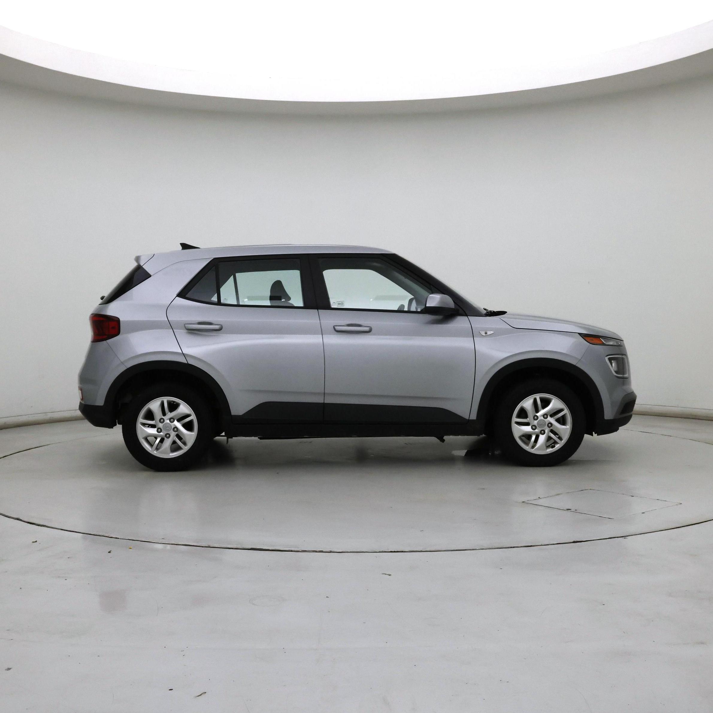 Thumbnail: 2021 Hyundai Venue - 7