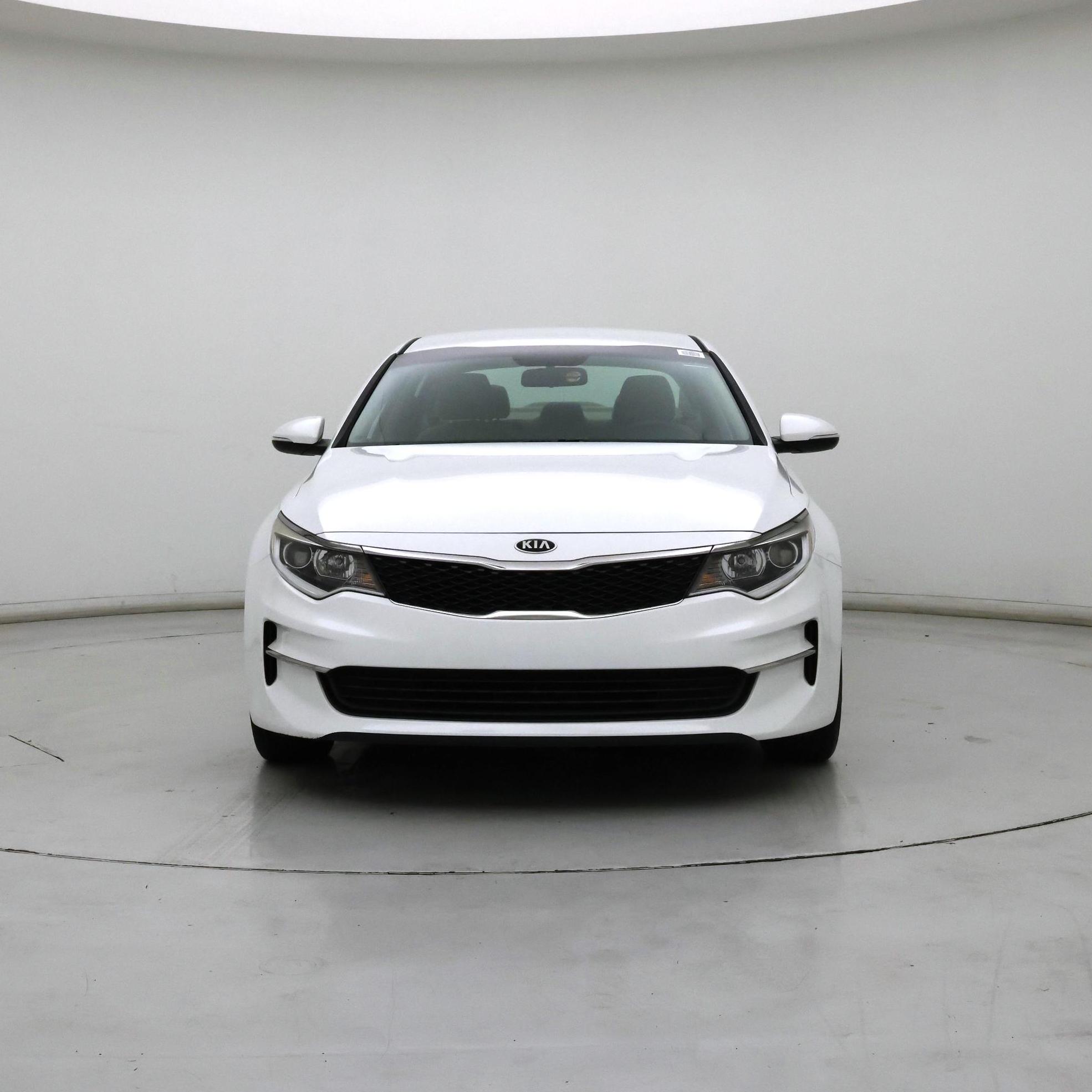 Thumbnail: 2017 Kia Optima - 5