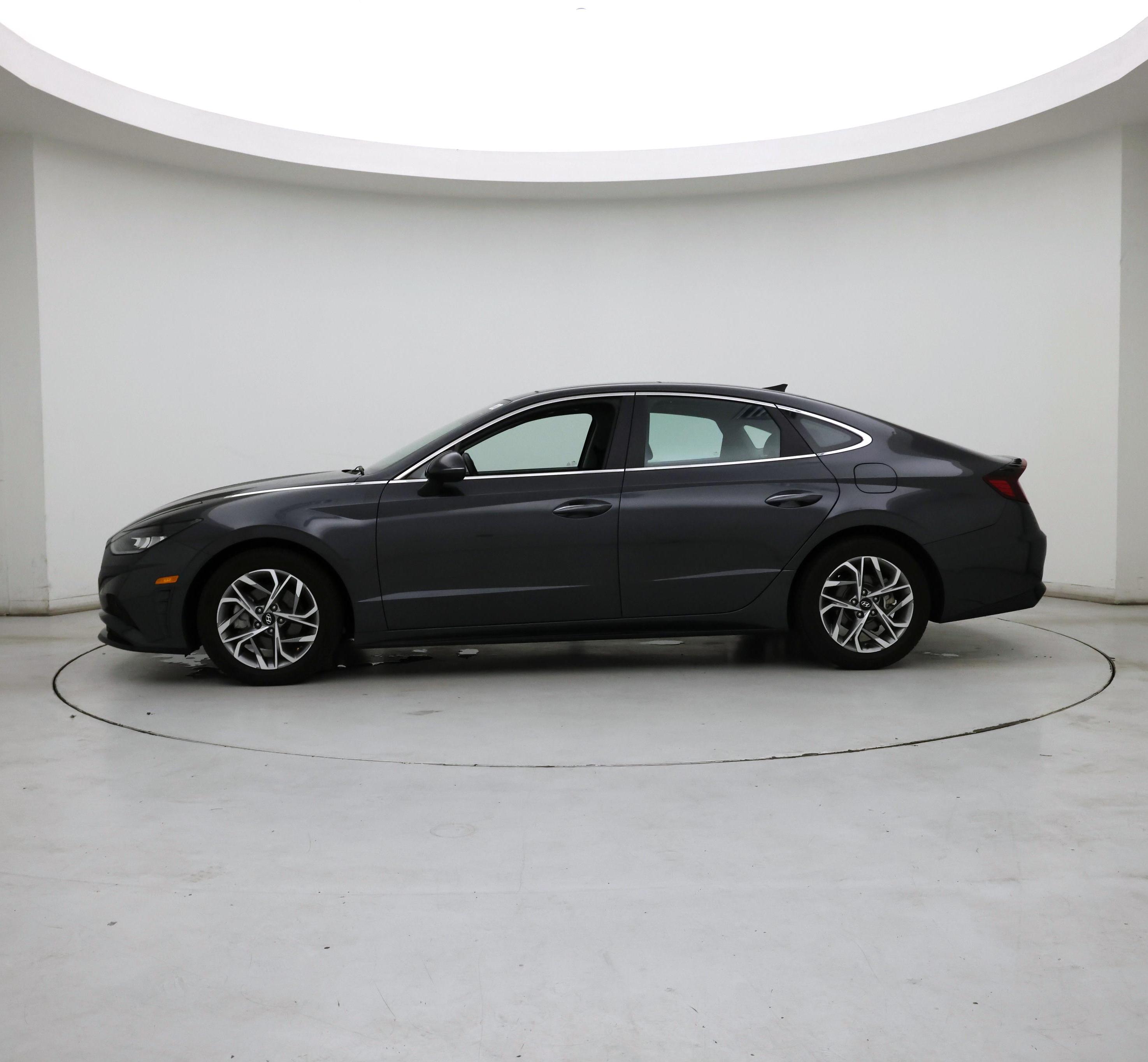 Thumbnail: 2020 Hyundai Sonata - 3