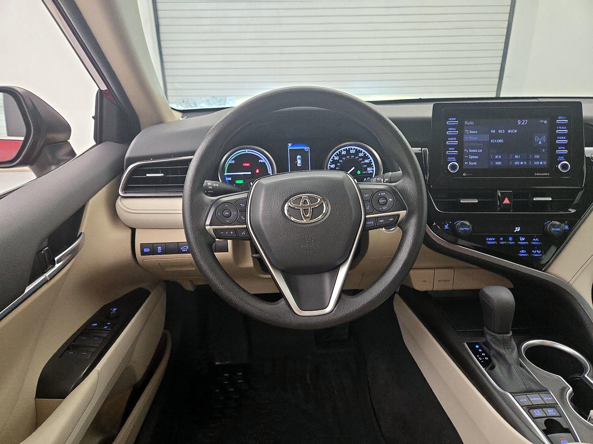 Thumbnail: 2021 Toyota Camry - 10