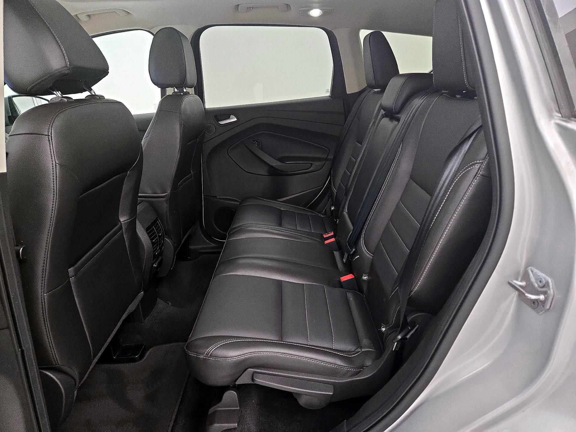 Thumbnail: 2016 Ford Escape - 20
