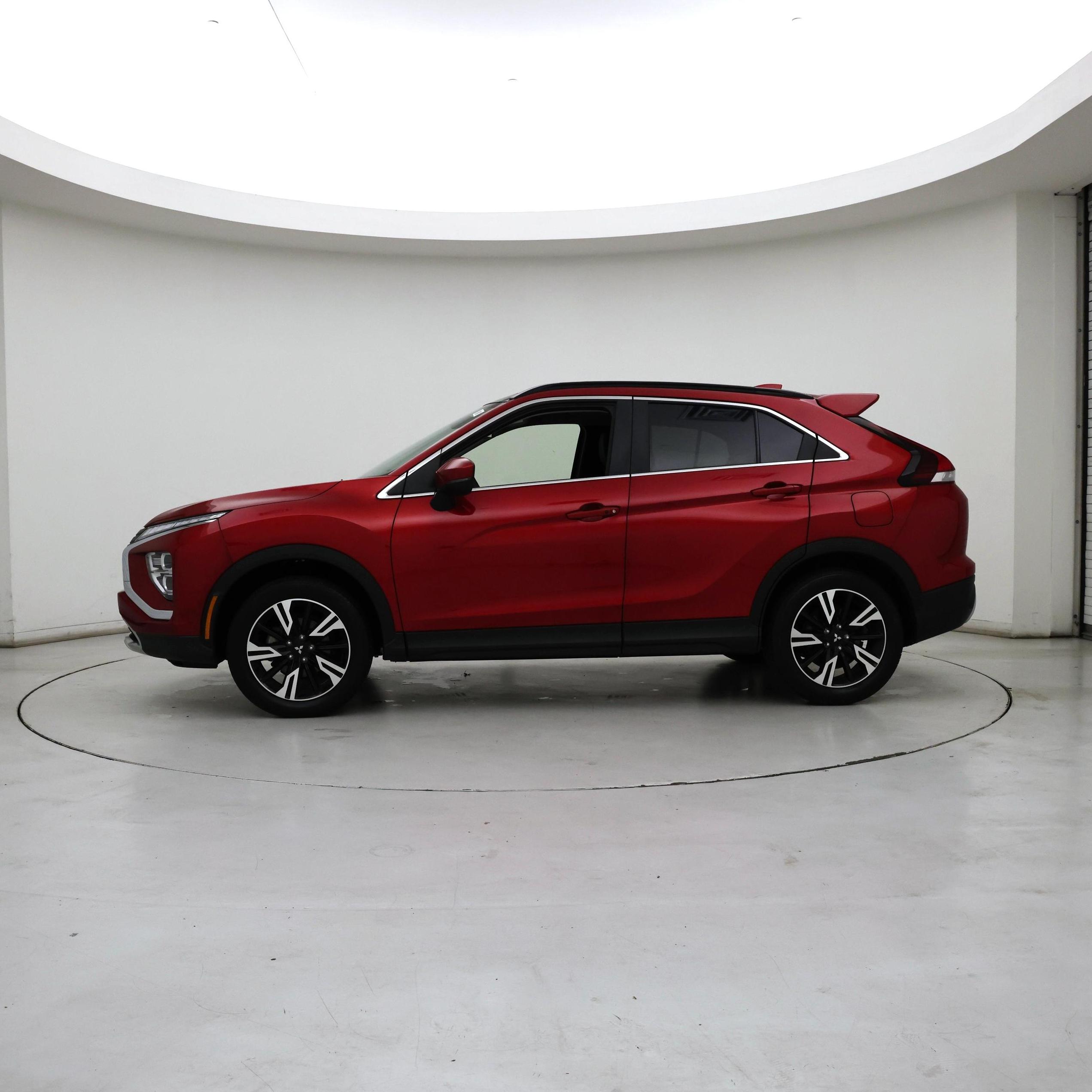 Thumbnail: 2024 Mitsubishi Eclipse Cross - 3