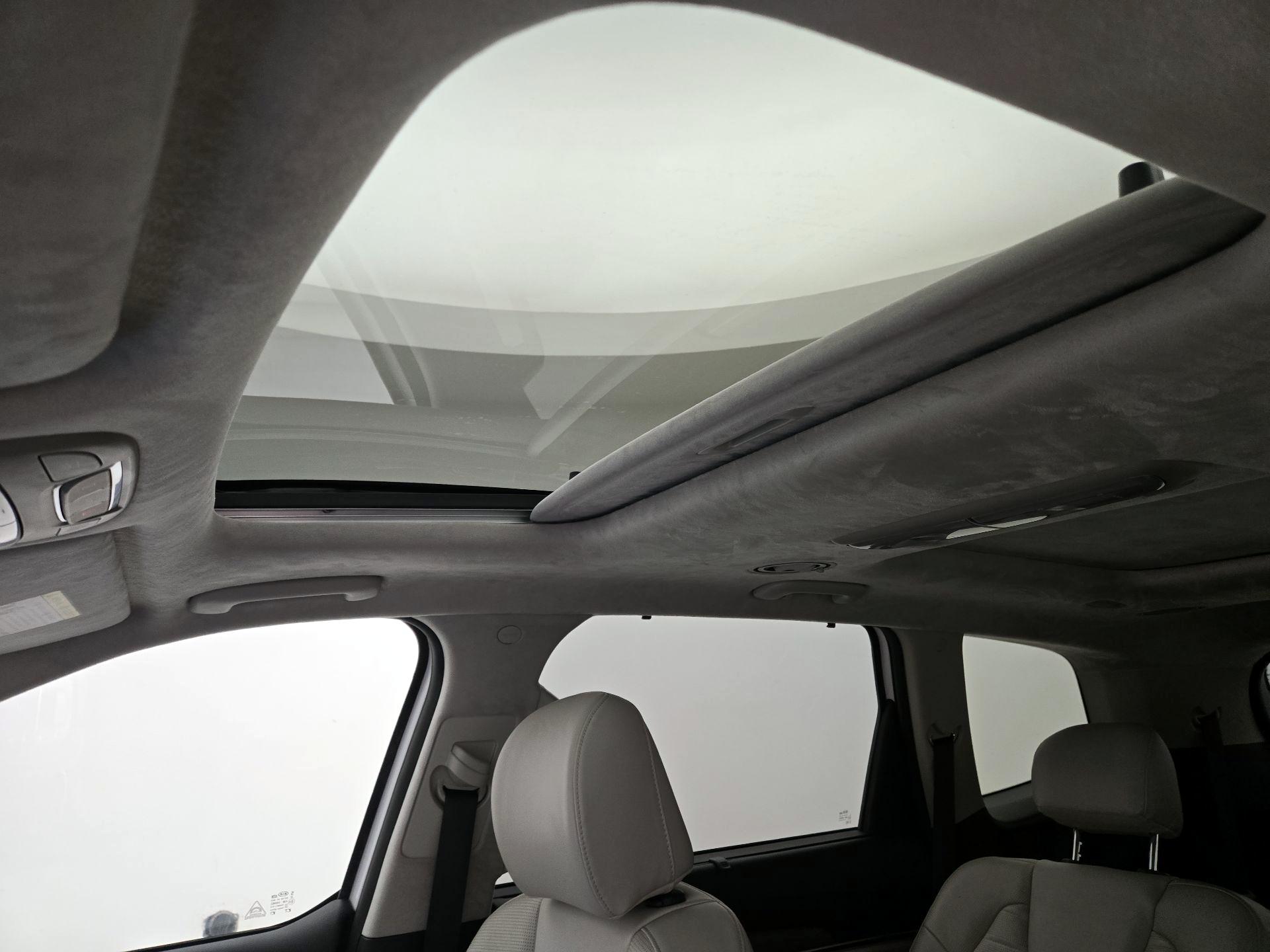 Thumbnail: 2021 Kia Telluride - 20