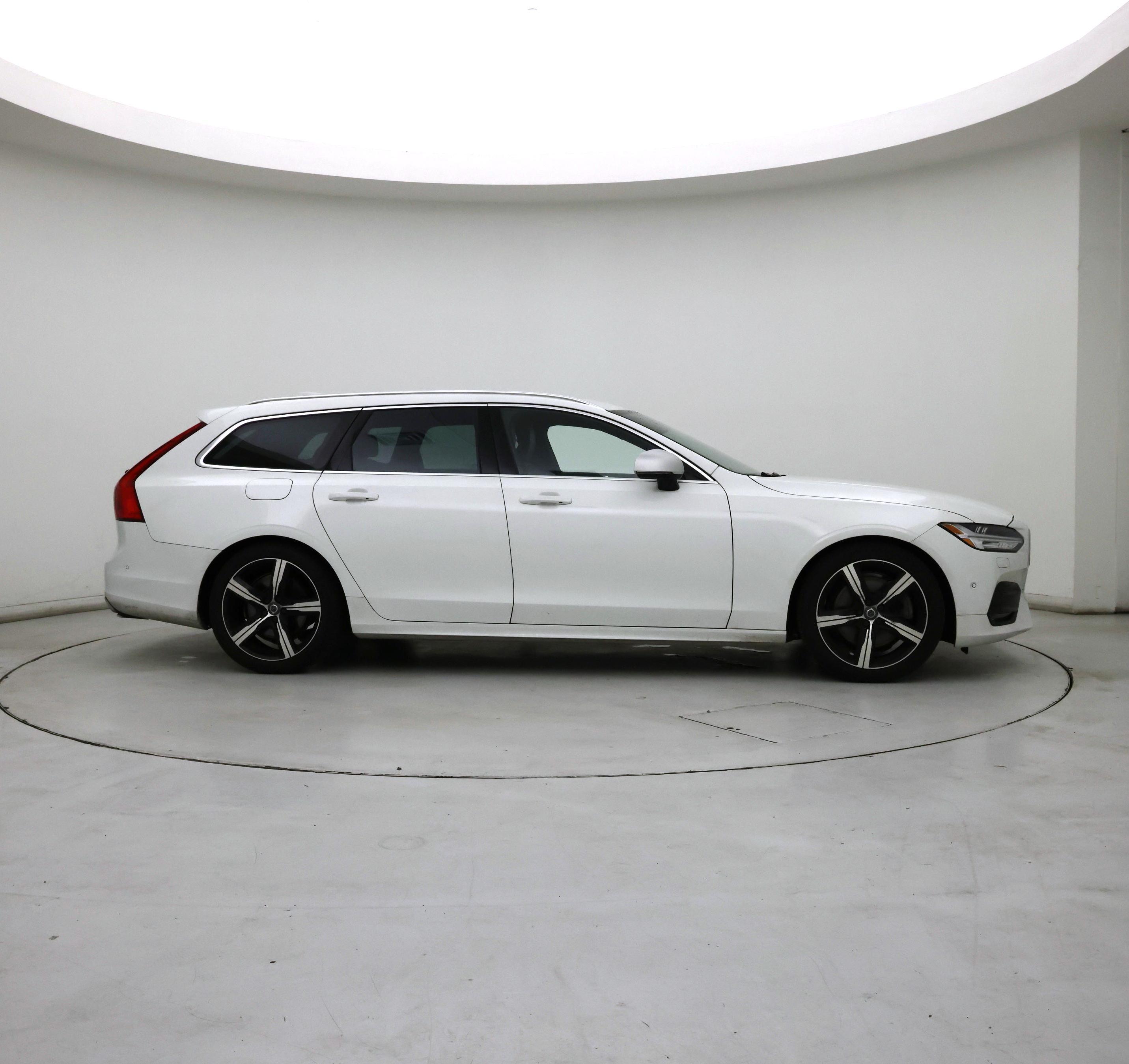 Thumbnail: 2019 Volvo V90 - 7