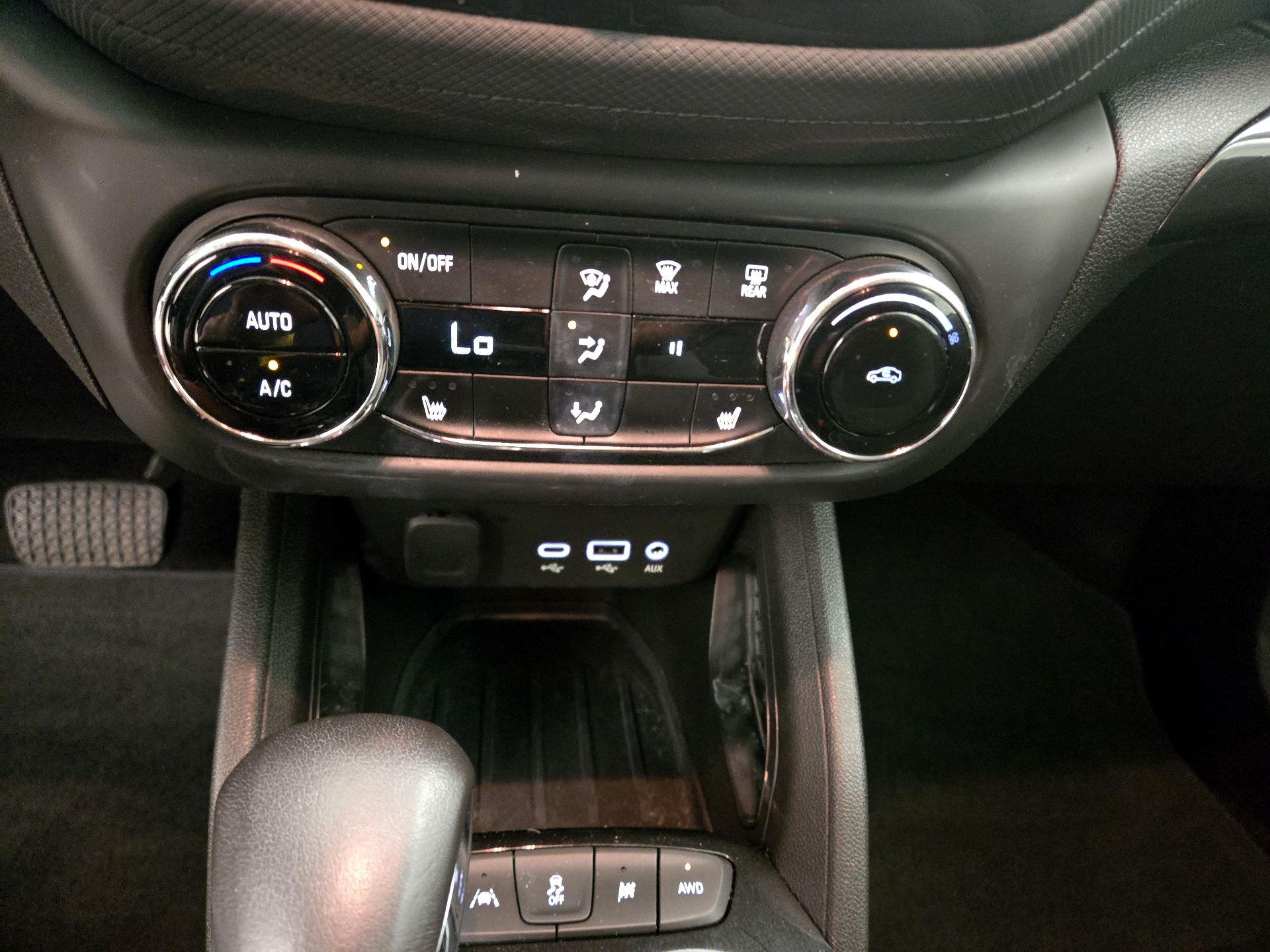 Thumbnail: 2021 Chevrolet TrailBlazer - 16