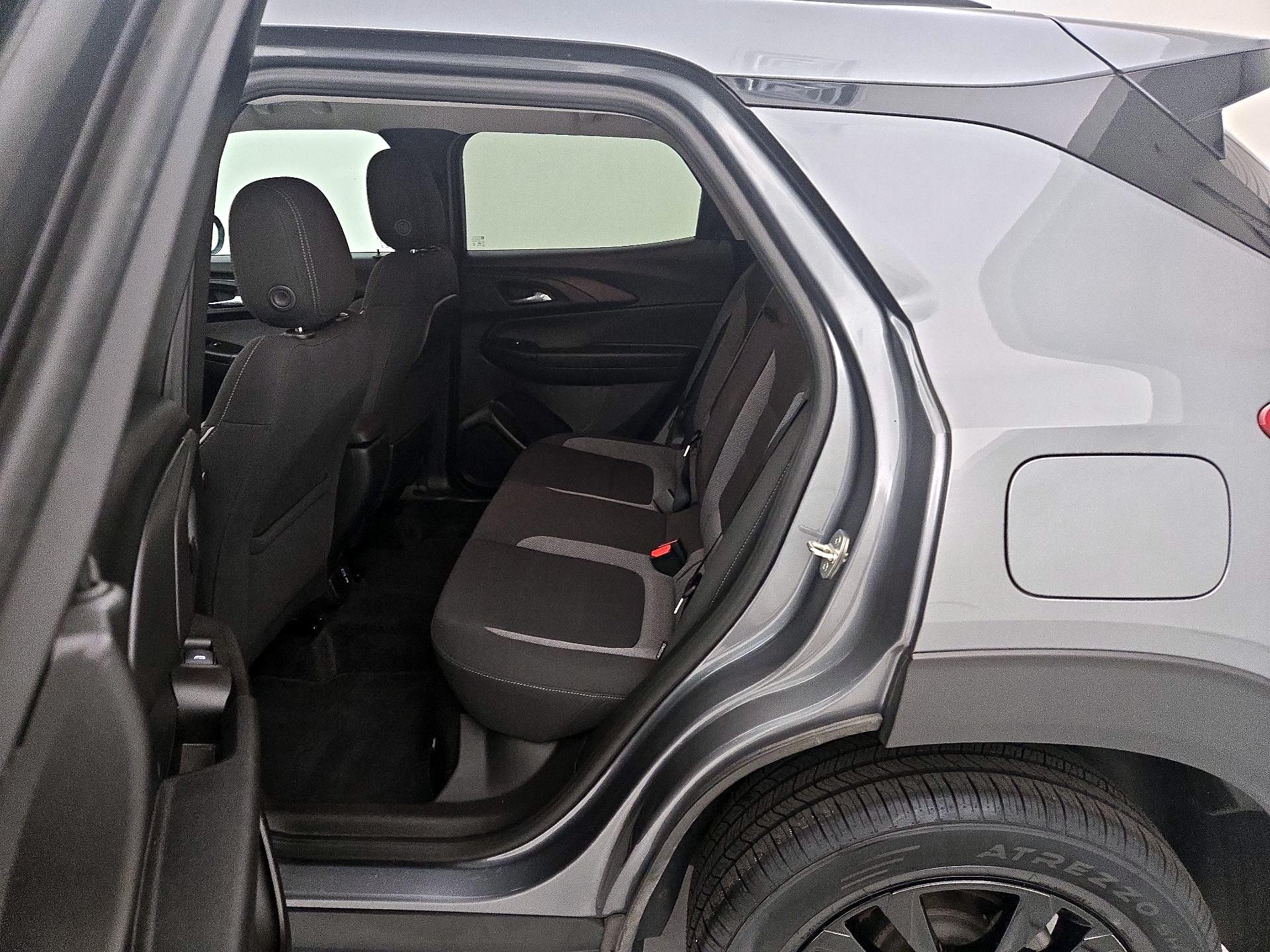 Thumbnail: 2021 Chevrolet TrailBlazer - 19