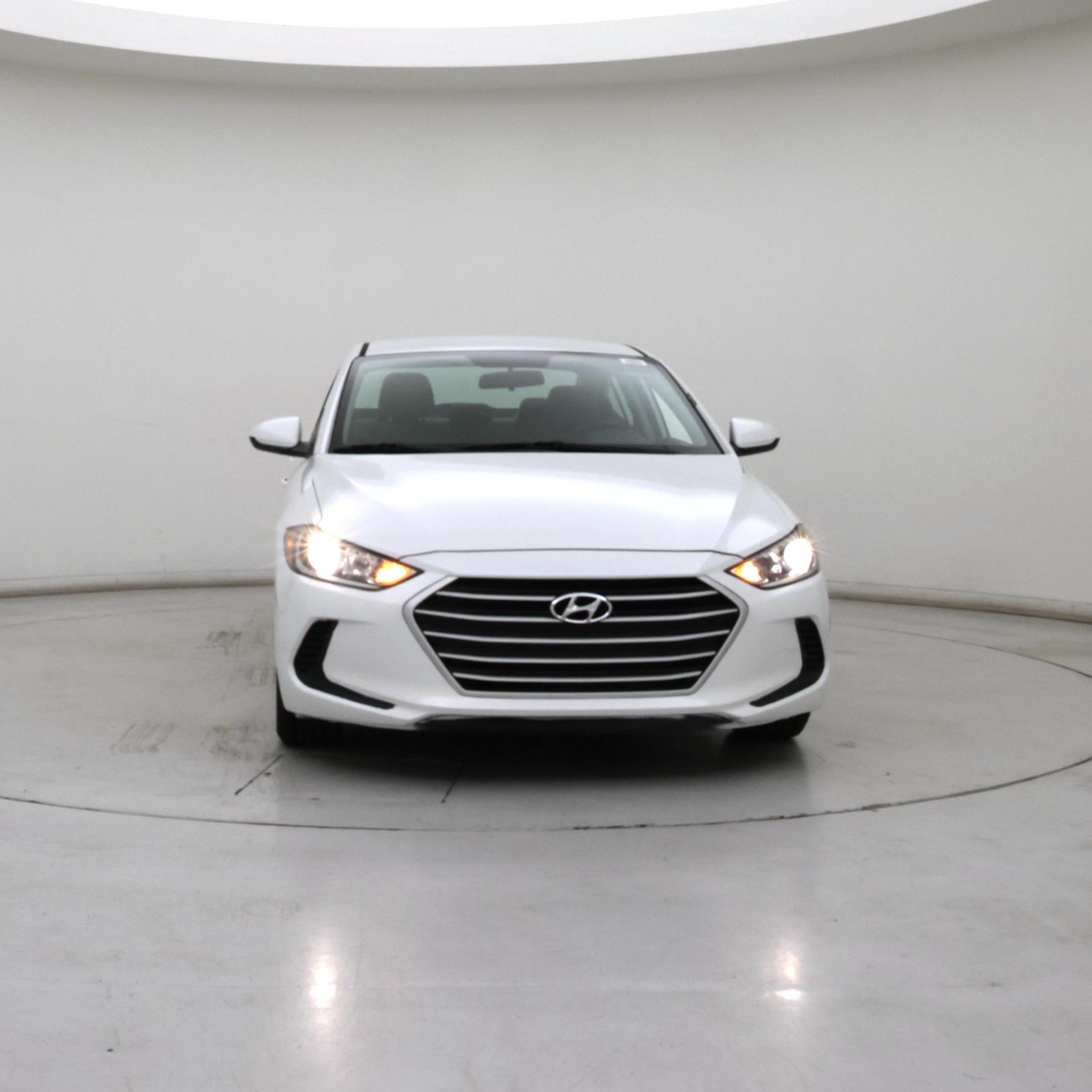 Thumbnail: 2017 Hyundai Elantra - 5