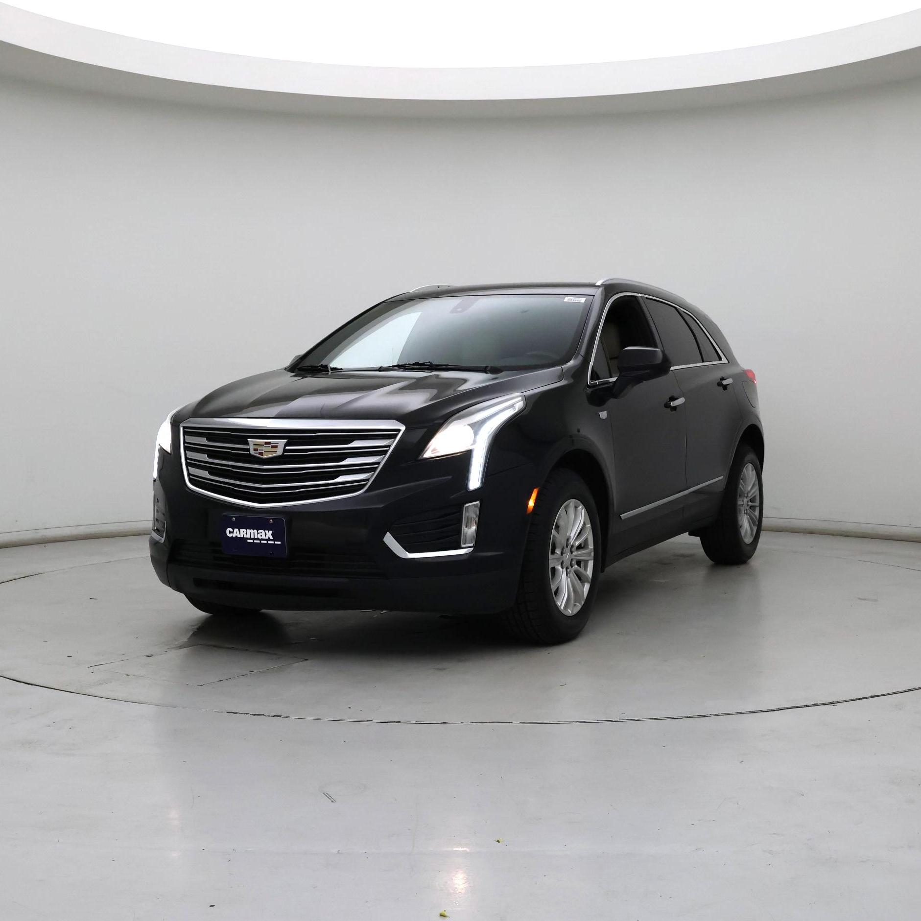 Thumbnail: 2017 Cadillac XT5 - 4