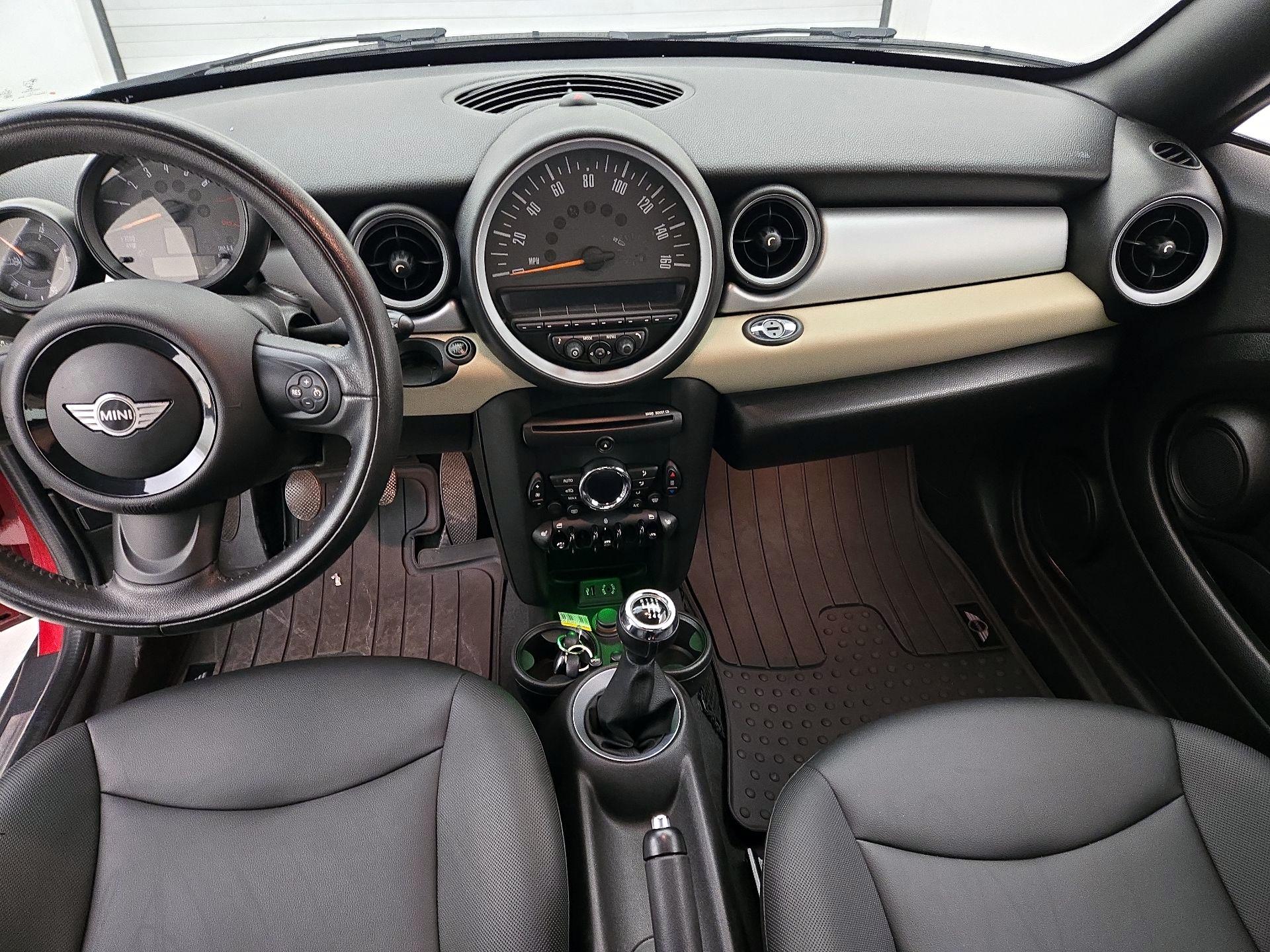 Thumbnail: 2015 MINI Cooper Roadster - 9