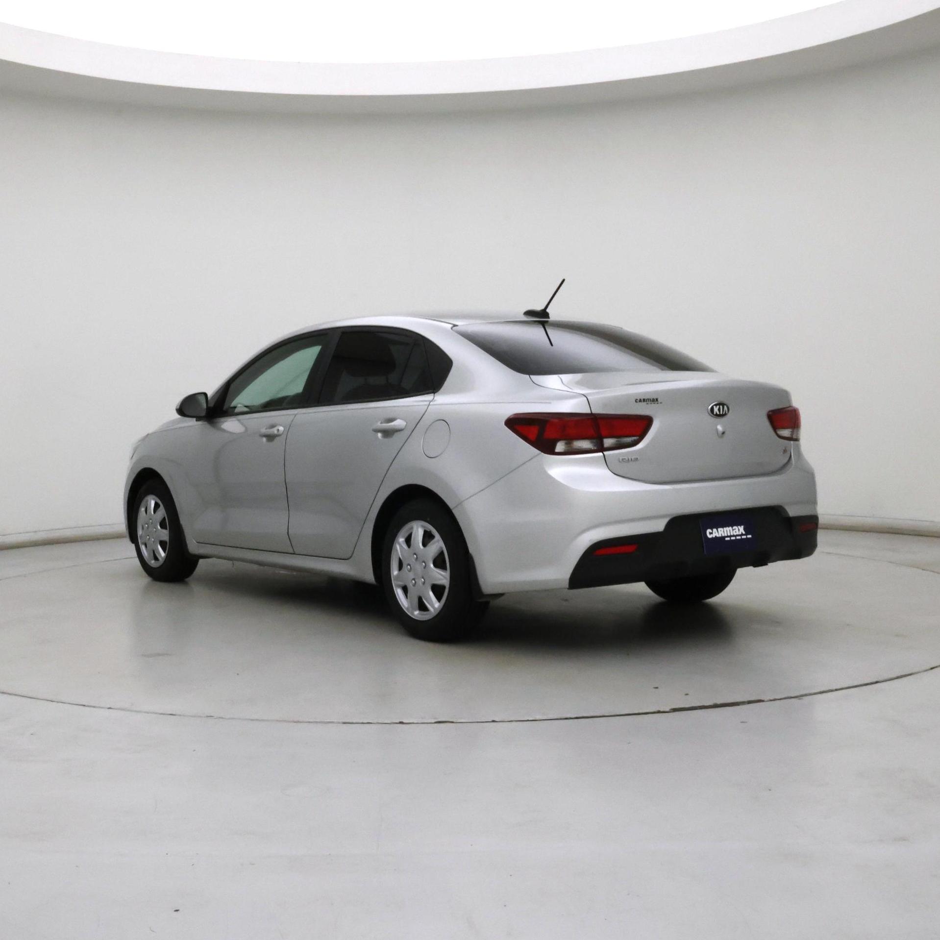 Thumbnail: 2019 Kia Rio - 2