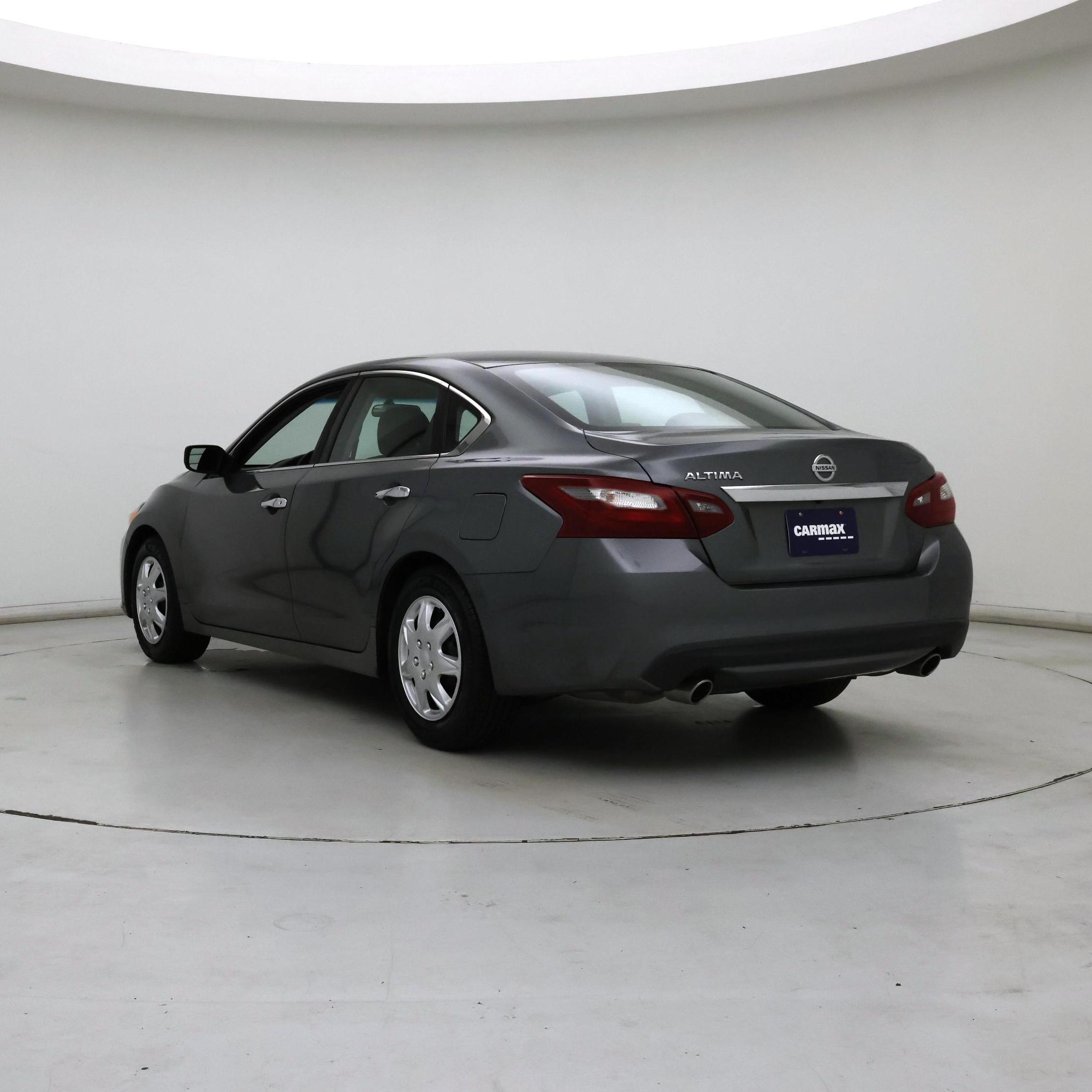 Thumbnail: 2018 Nissan Altima - 2