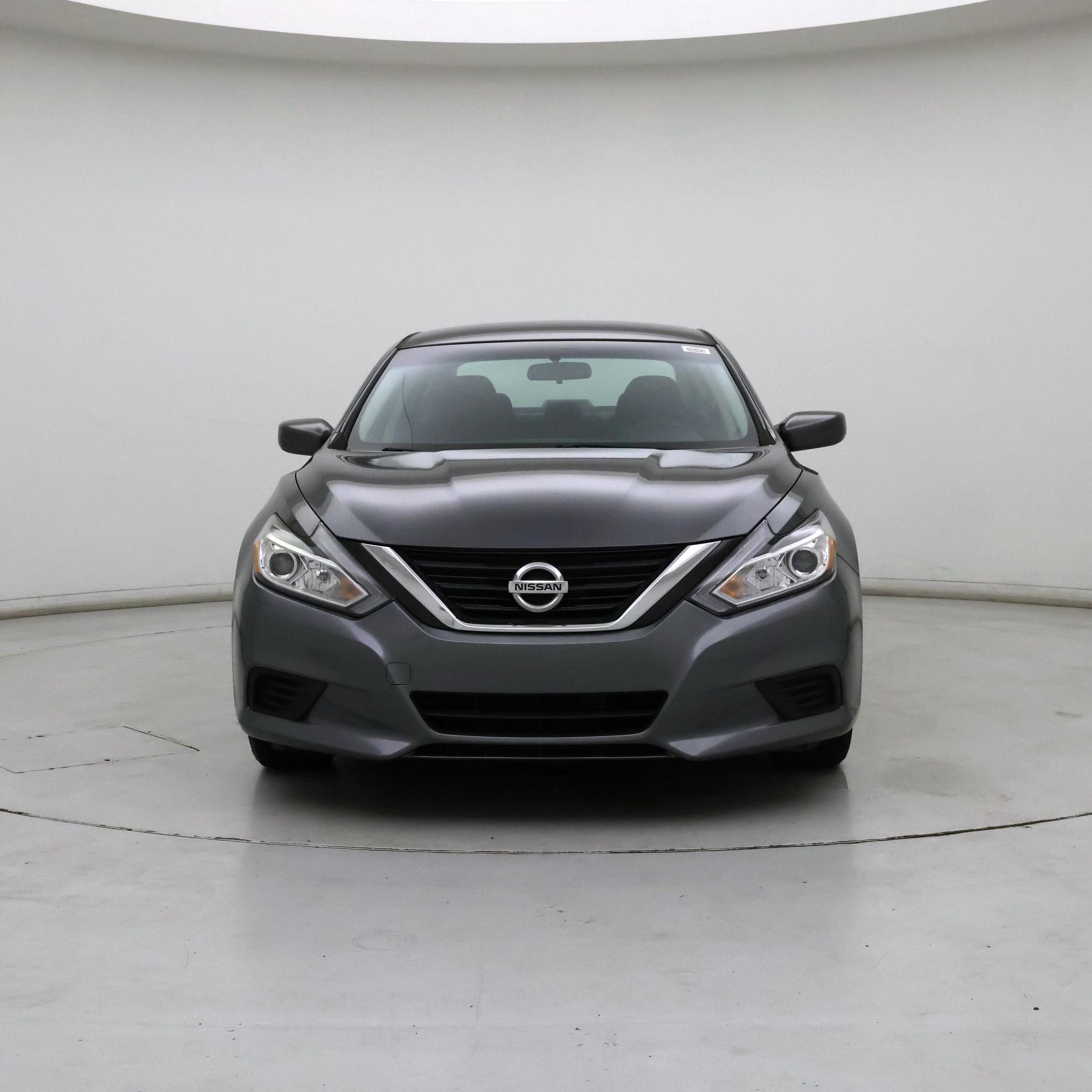 Thumbnail: 2018 Nissan Altima - 5