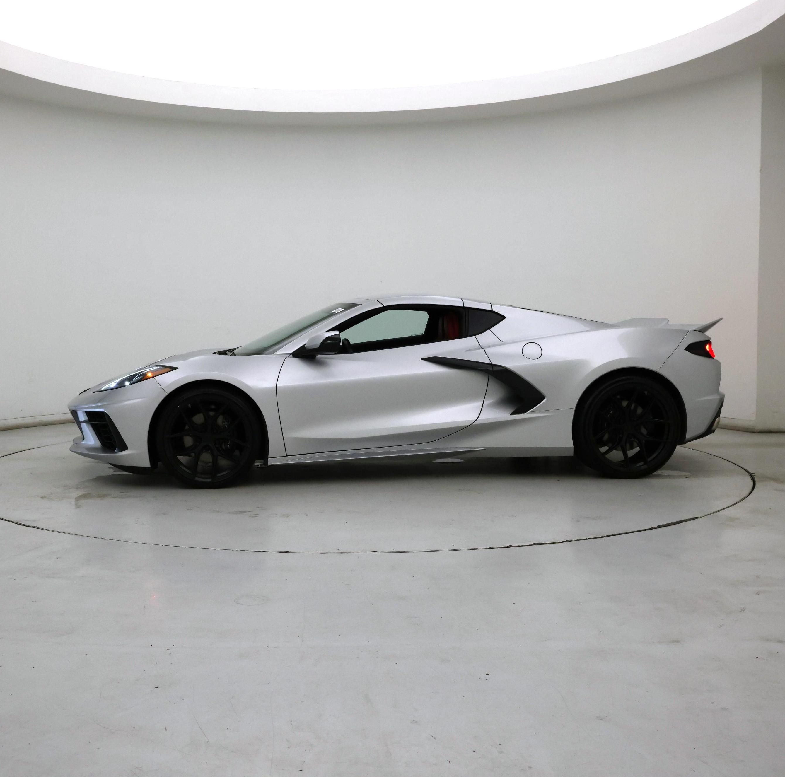 Thumbnail: 2020 Chevrolet Corvette - 3