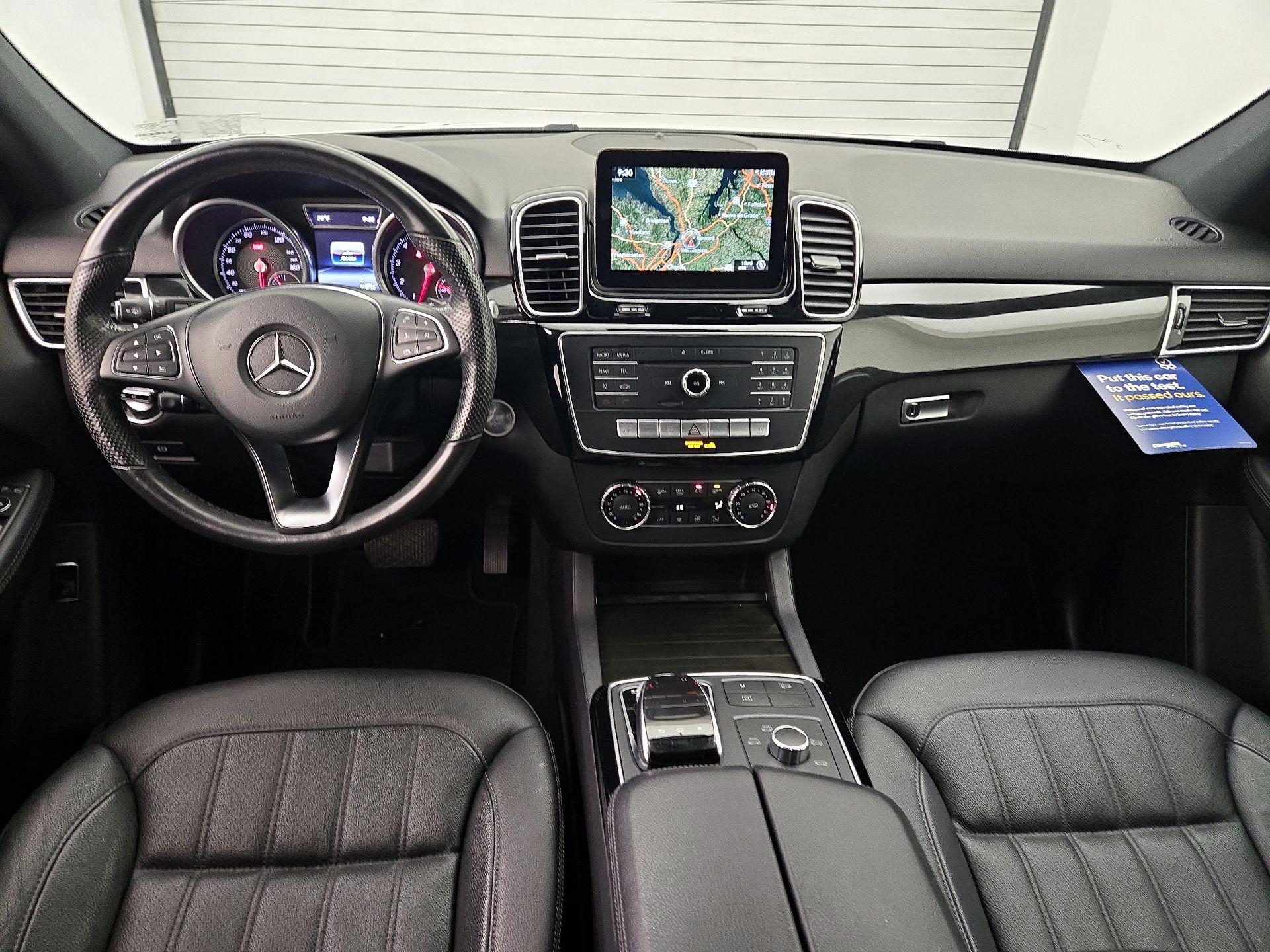 Thumbnail: 2016 Mercedes-Benz GLE - 9
