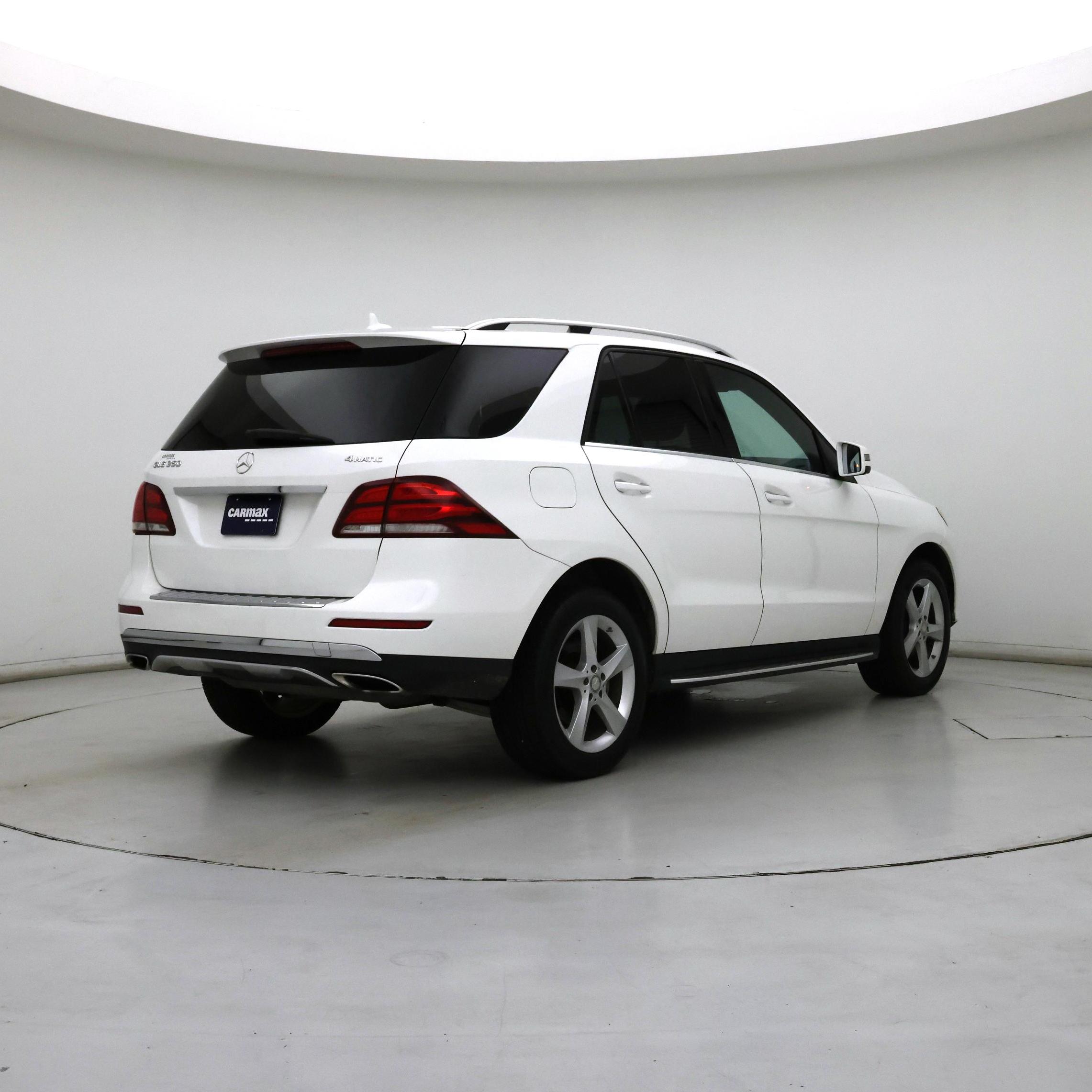 Thumbnail: 2016 Mercedes-Benz GLE - 8