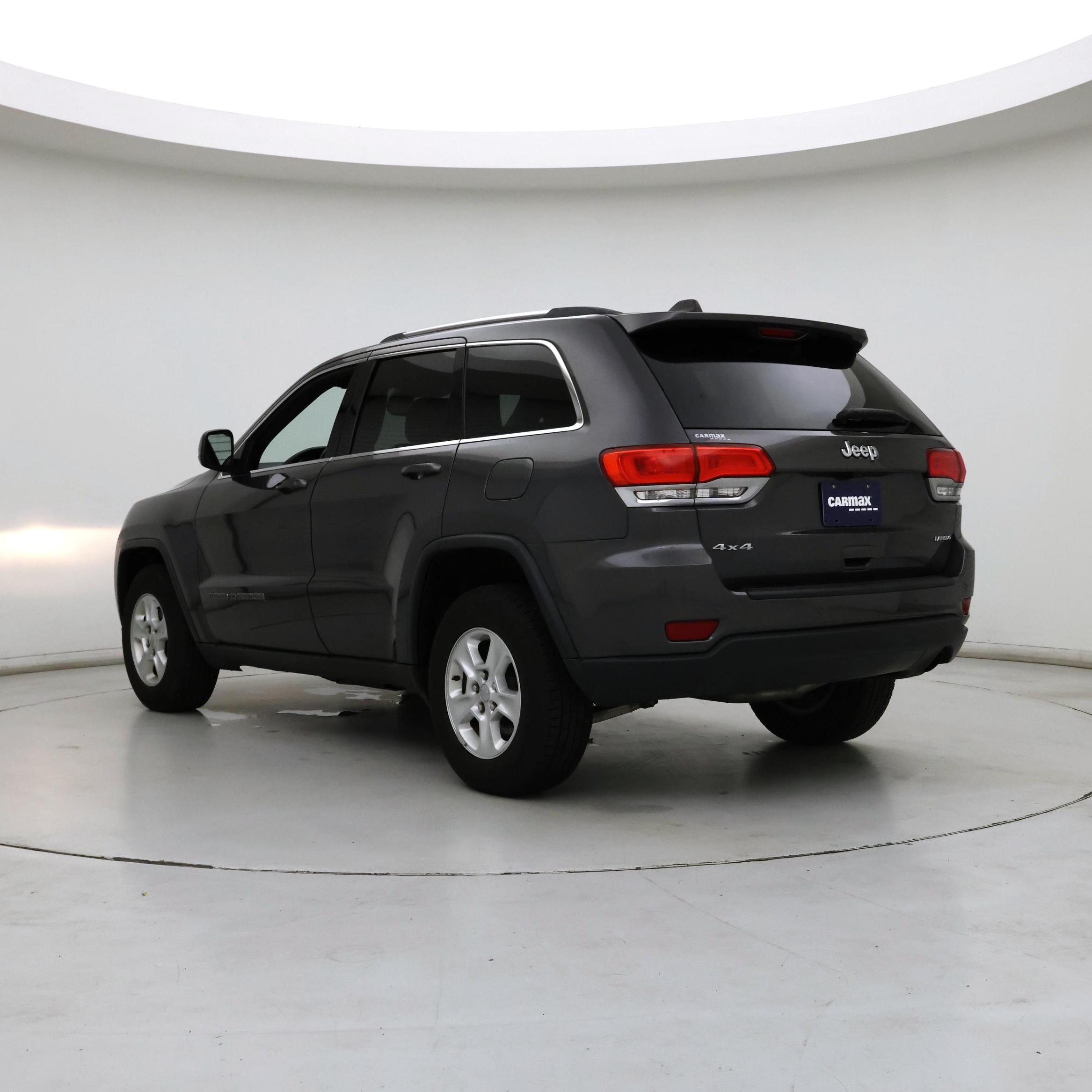Thumbnail: 2017 Jeep Grand Cherokee - 2