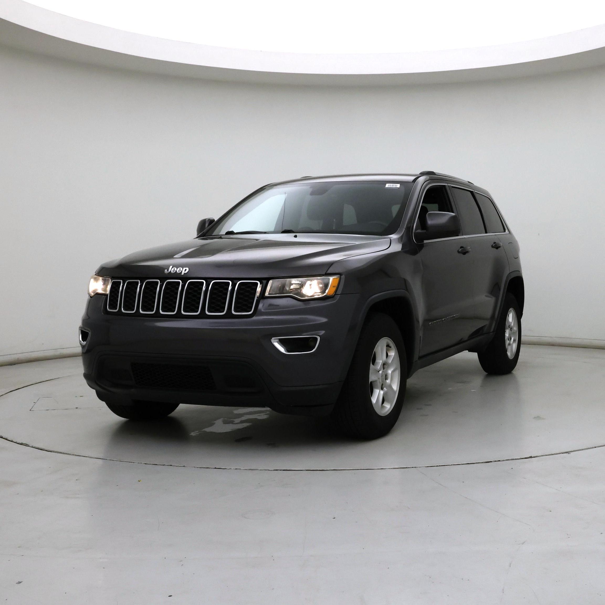 Thumbnail: 2017 Jeep Grand Cherokee - 4