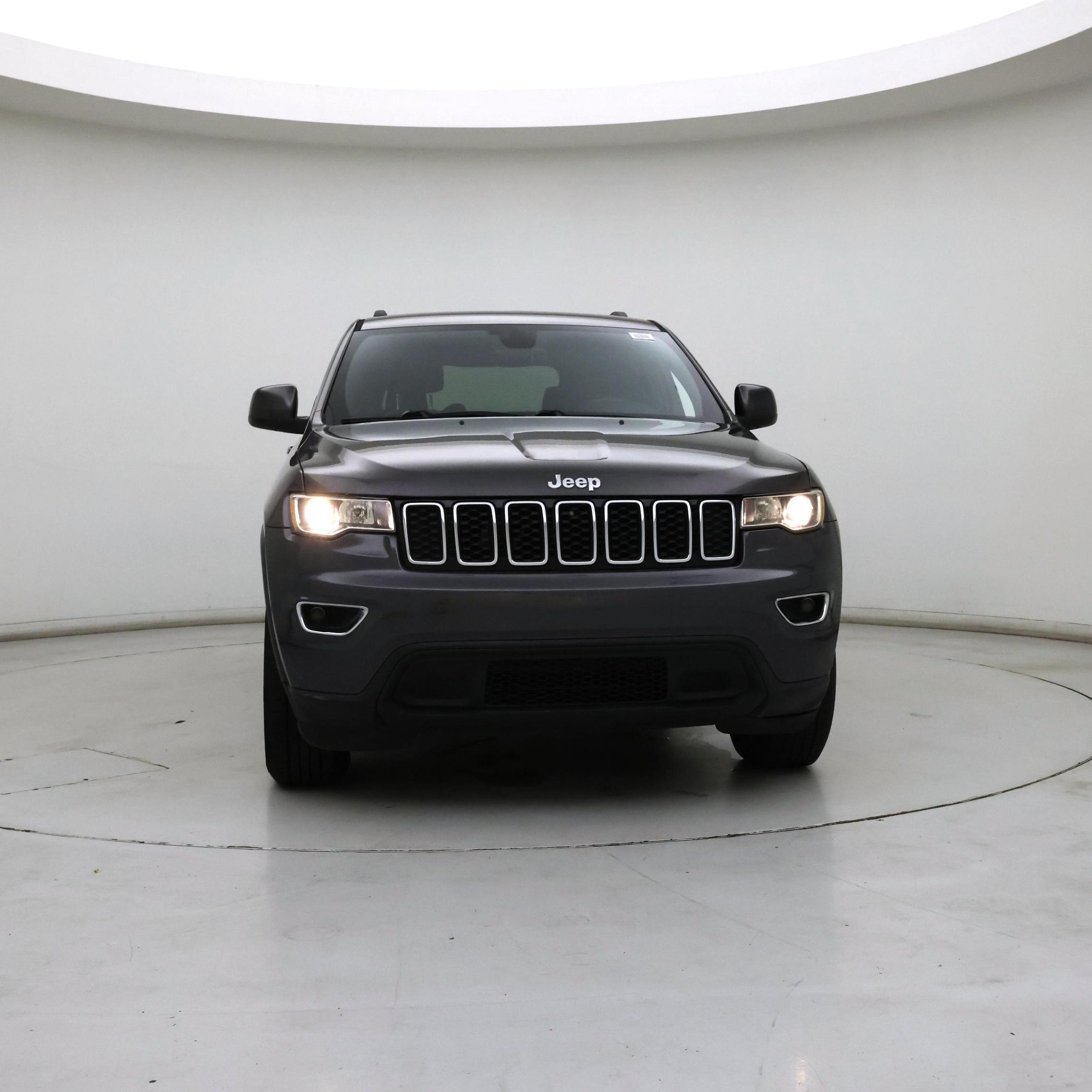 Thumbnail: 2017 Jeep Grand Cherokee - 5