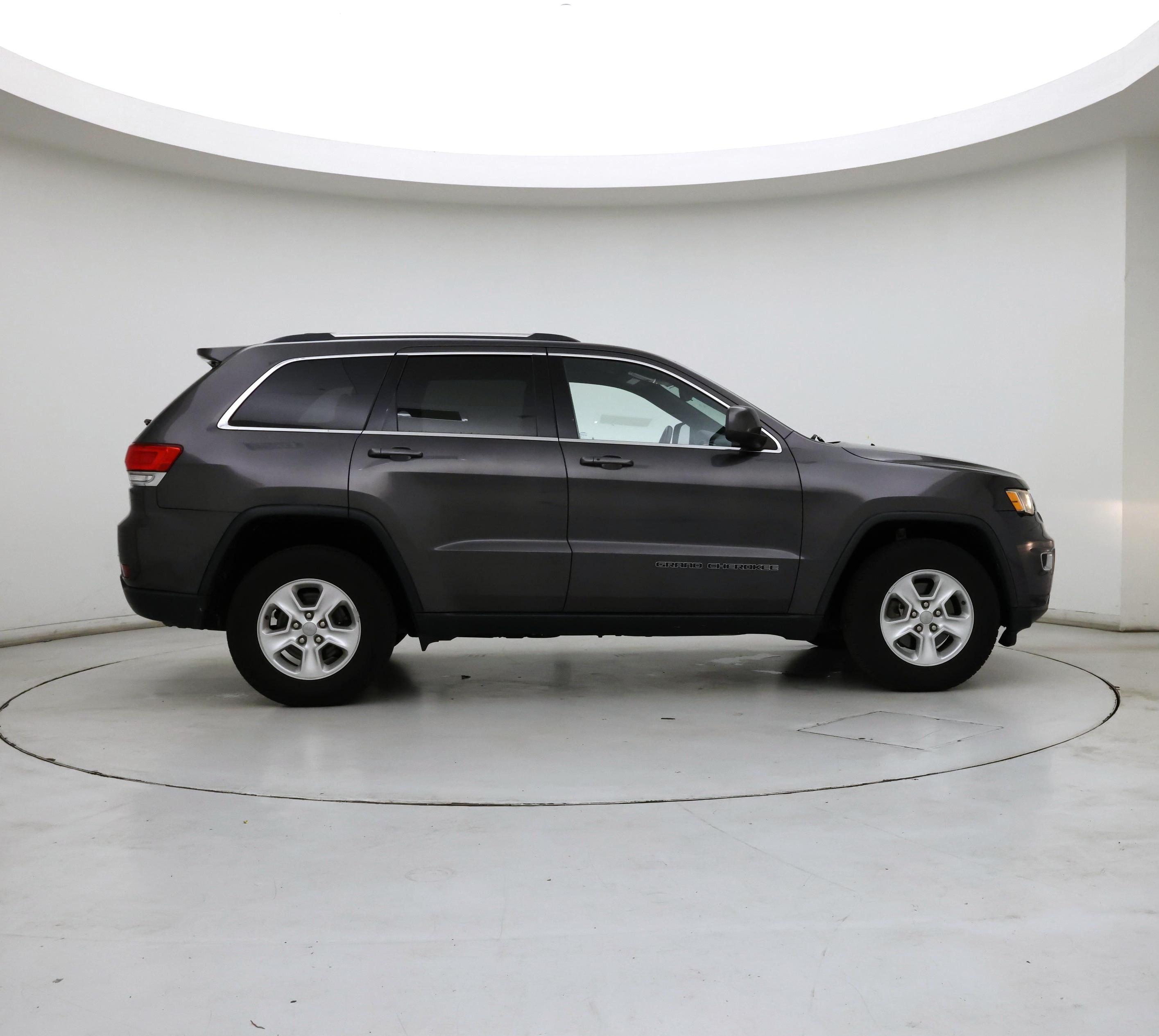 Thumbnail: 2017 Jeep Grand Cherokee - 7