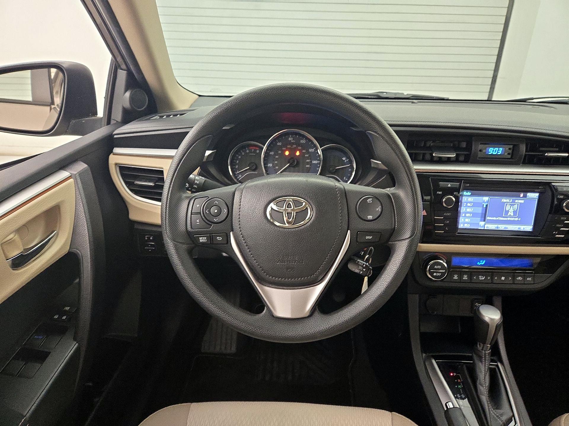 Thumbnail: 2016 Toyota Corolla - 10