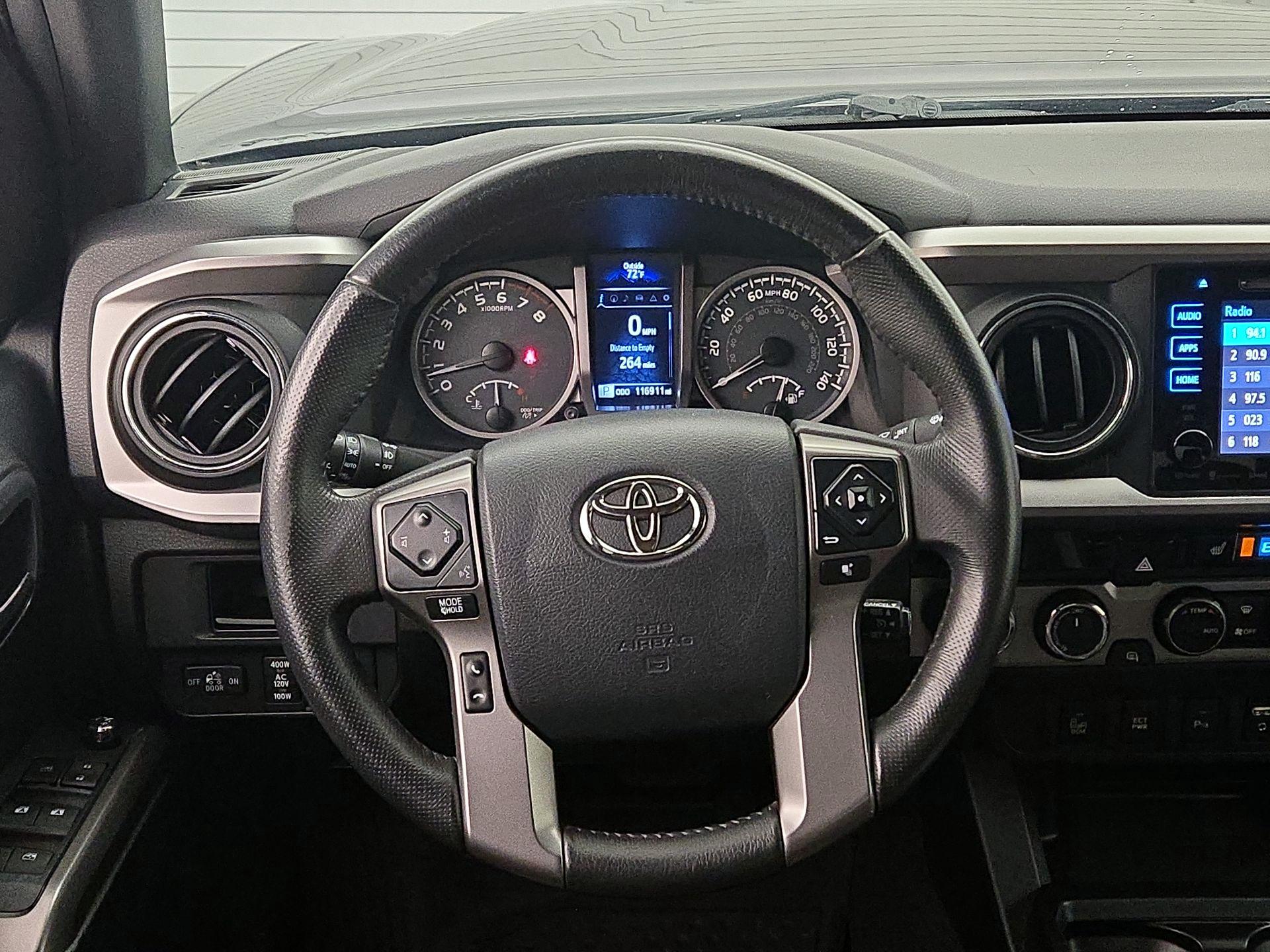 Thumbnail: 2017 Toyota Tacoma - 10