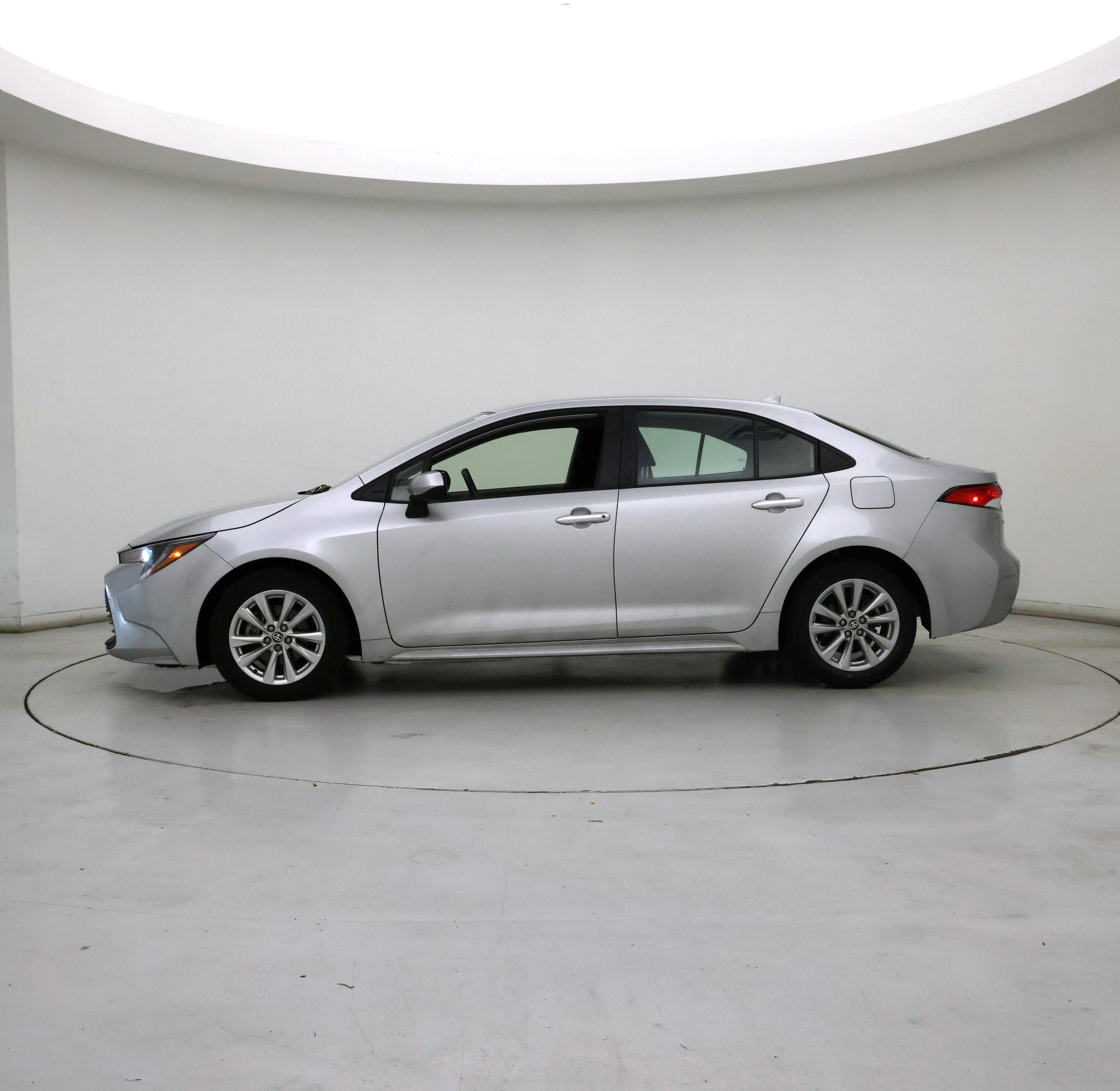 Thumbnail: 2023 Toyota Corolla - 3