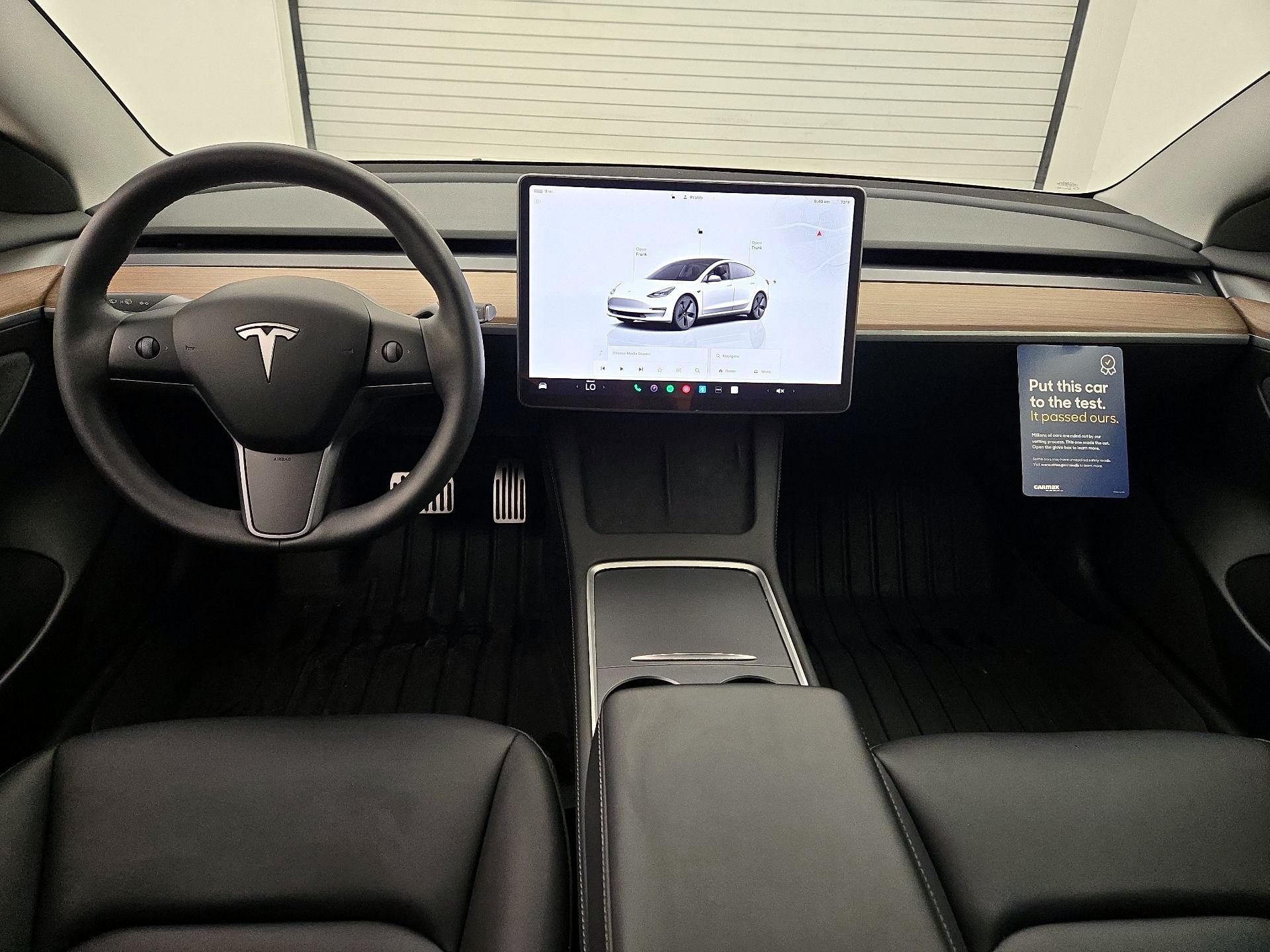 Thumbnail: 2023 Tesla Model 3 - 9