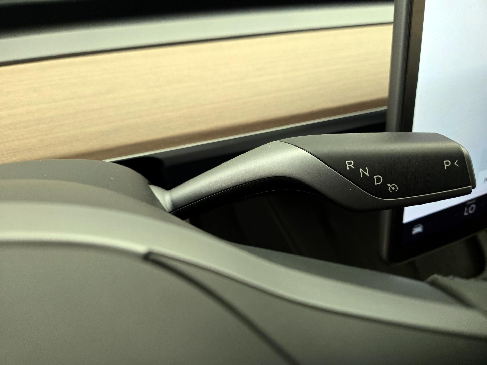 Thumbnail: 2023 Tesla Model 3 - 15