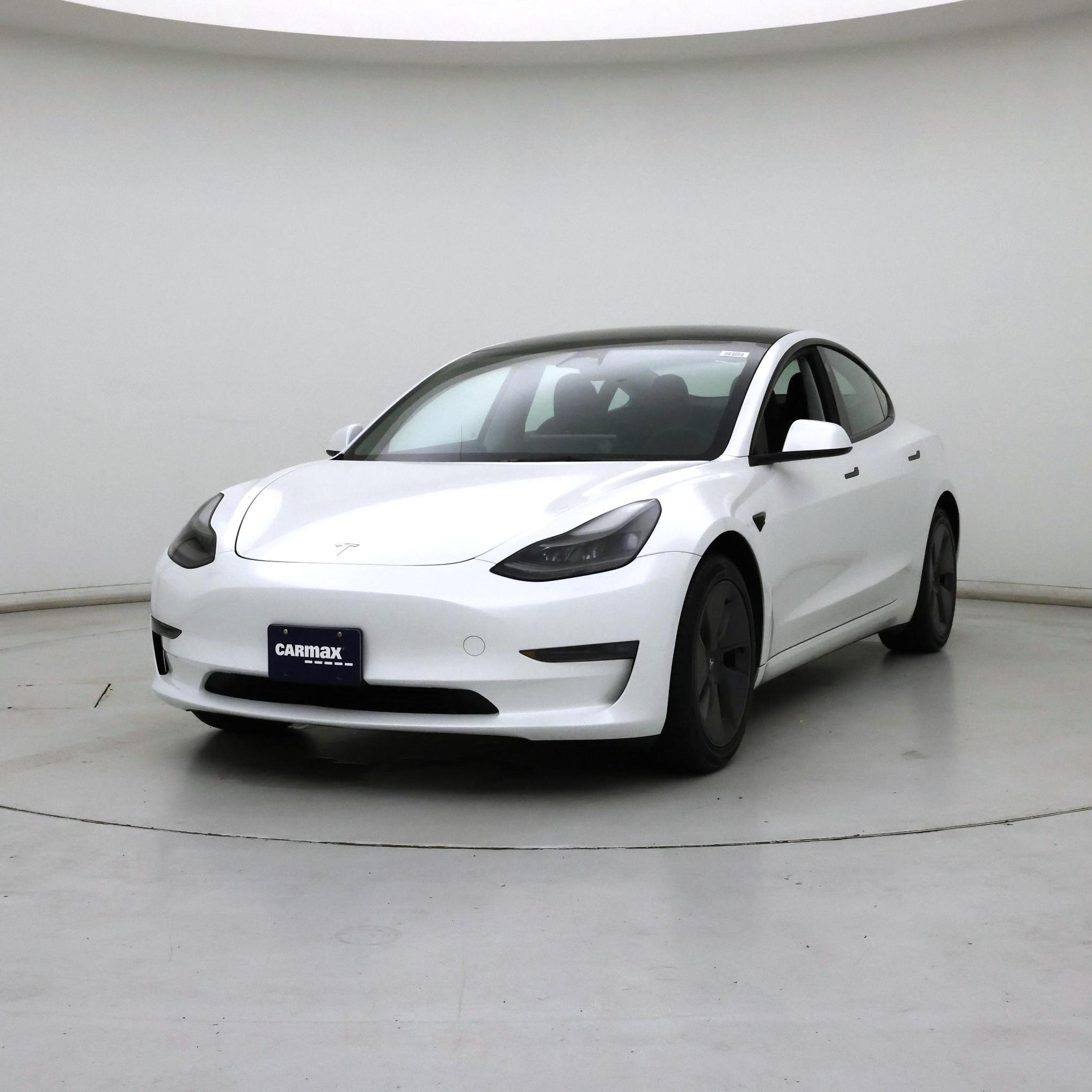 Thumbnail: 2023 Tesla Model 3 - 4