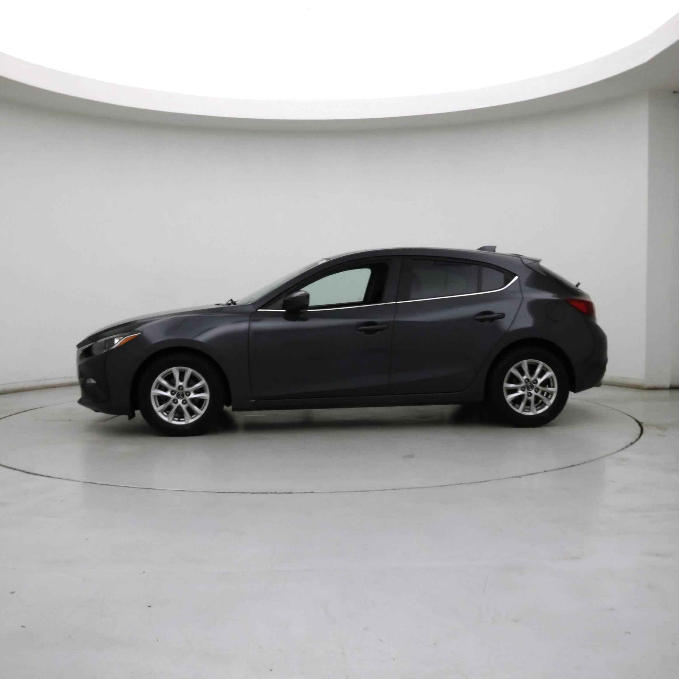Thumbnail: 2016 Mazda Mazda3 - 3