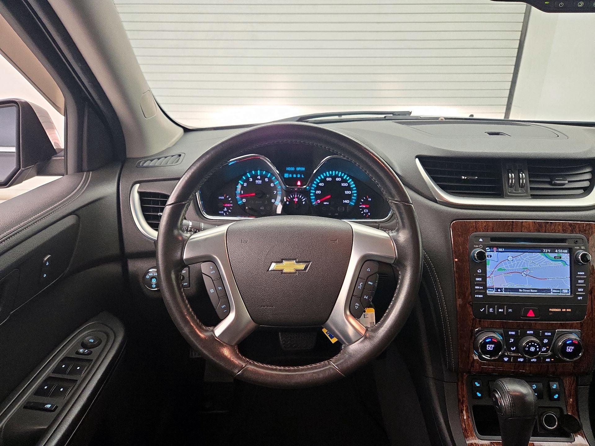 Thumbnail: 2014 Chevrolet Traverse - 10