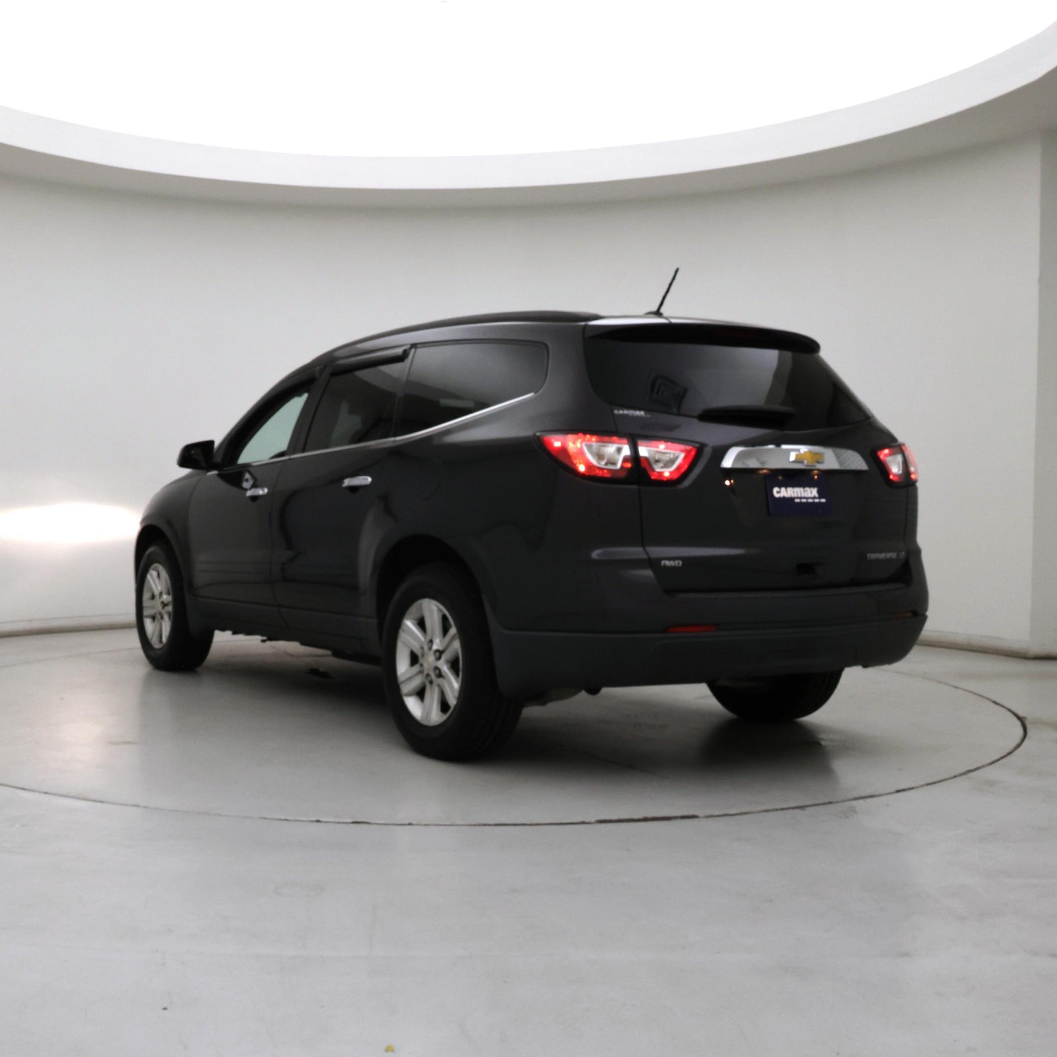 Thumbnail: 2014 Chevrolet Traverse - 2
