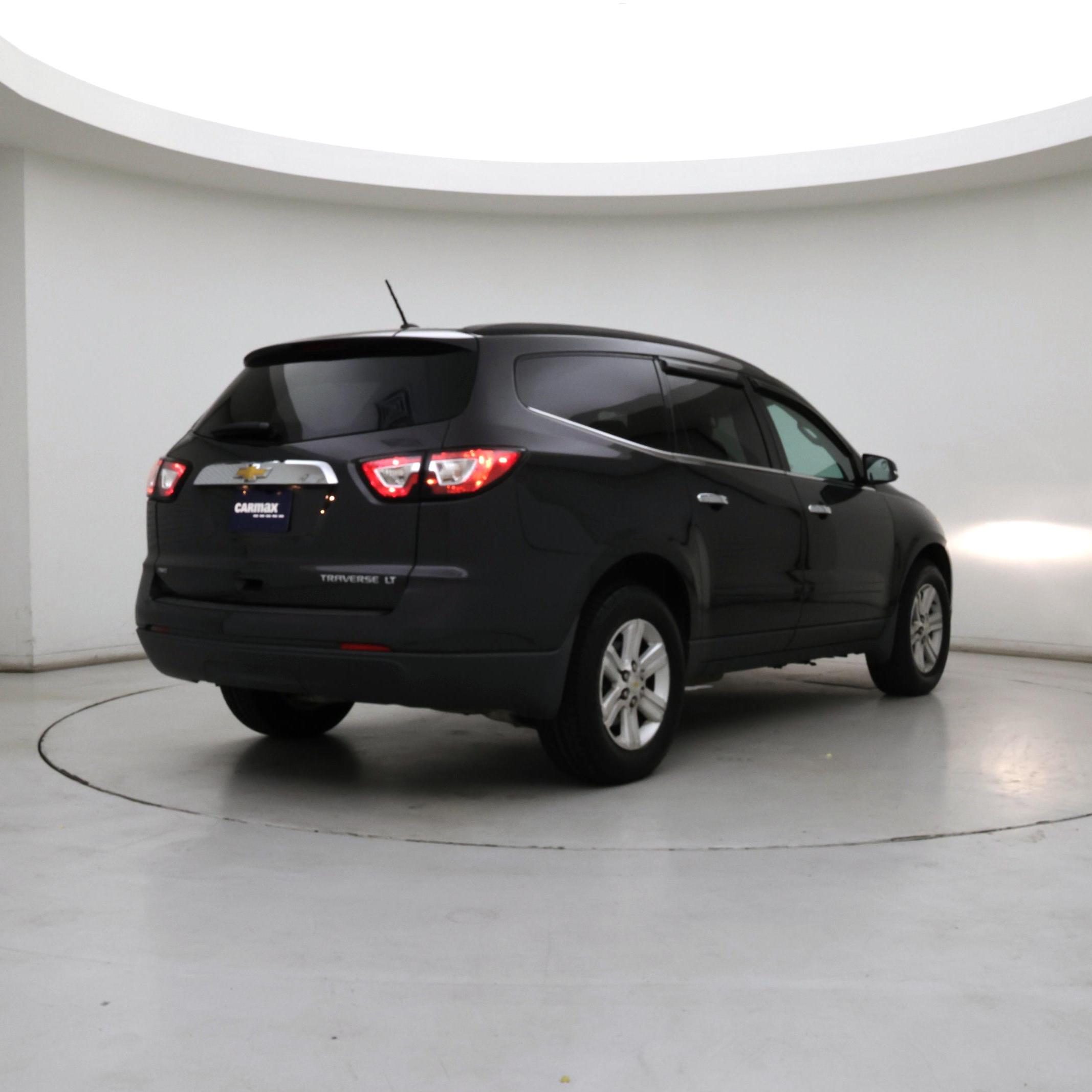 Thumbnail: 2014 Chevrolet Traverse - 8