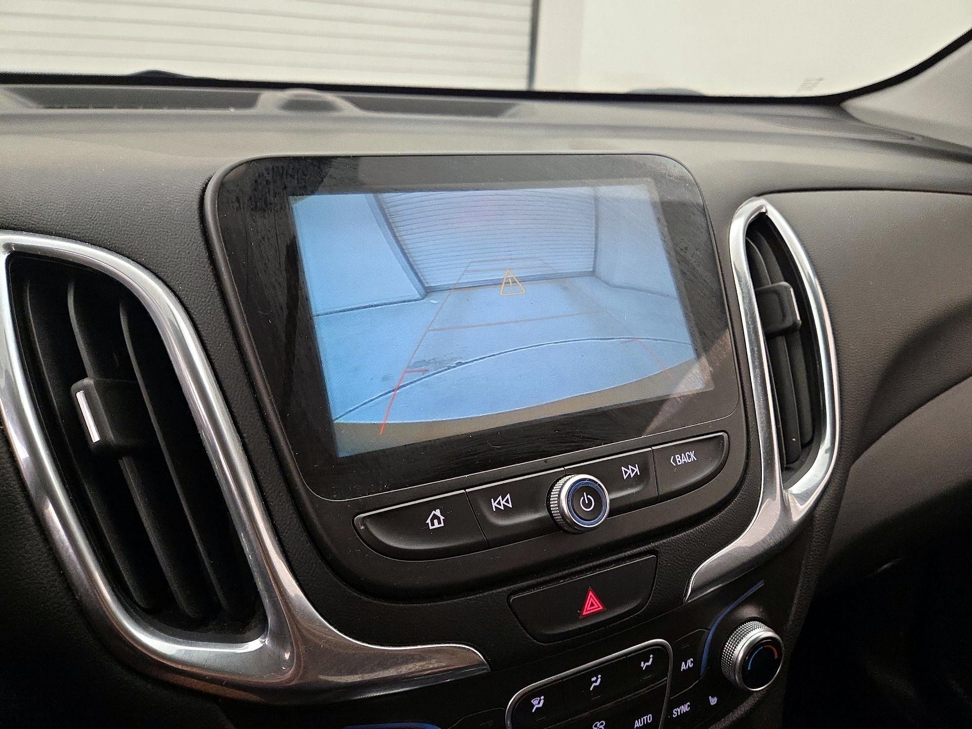 Thumbnail: 2018 Chevrolet Equinox - 14