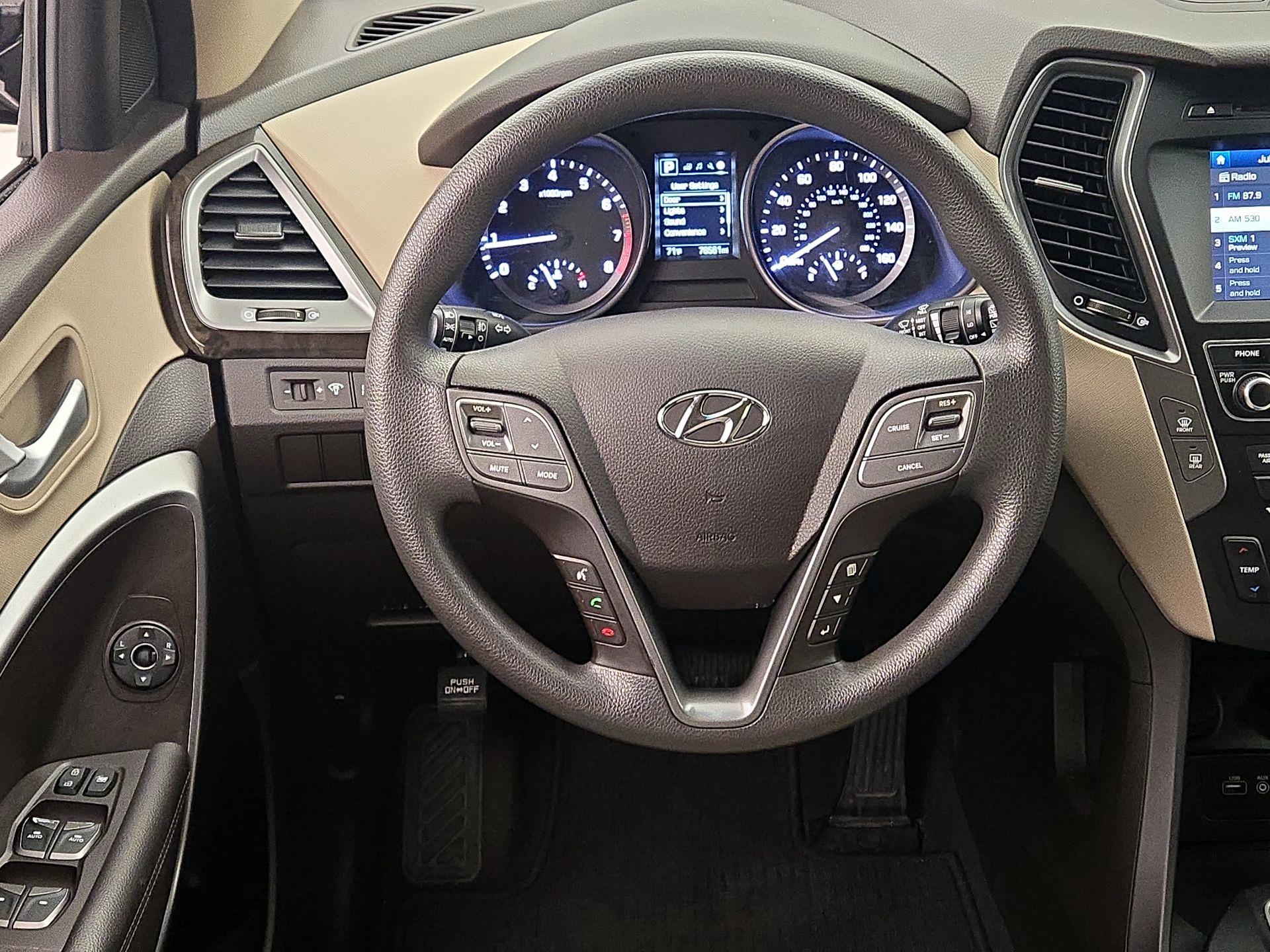 Thumbnail: 2018 Hyundai Santa Fe - 10