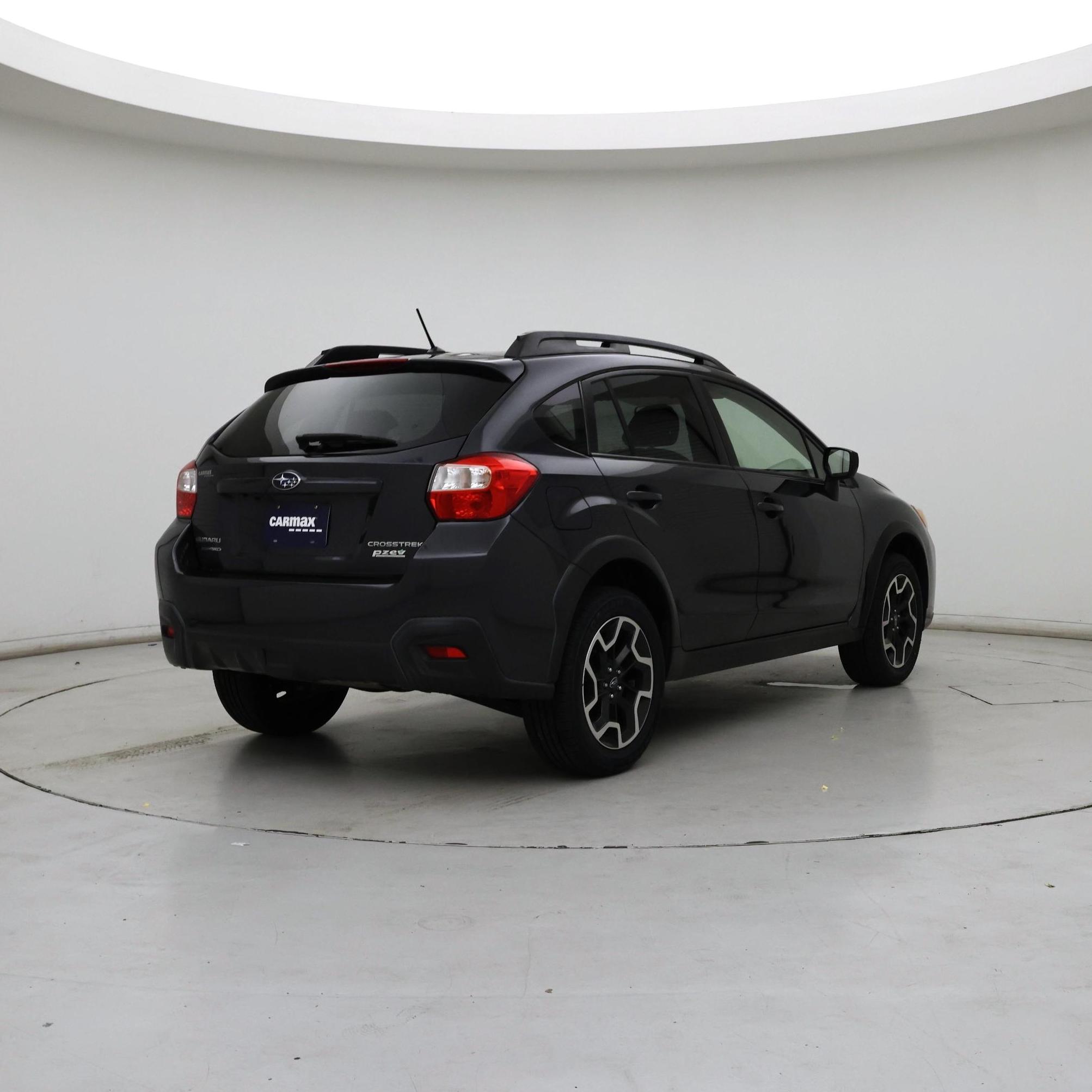 Thumbnail: 2016 Subaru XV Crosstrek - 8