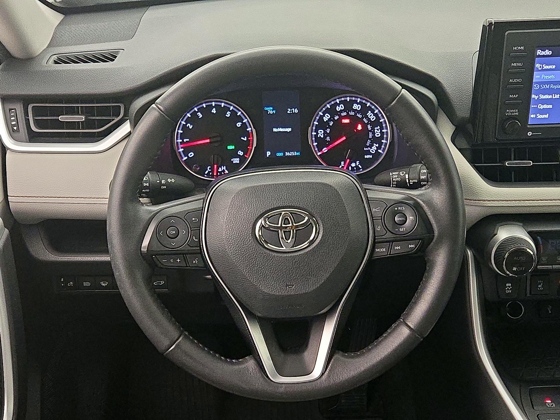 Thumbnail: 2021 Toyota RAV4 - 10