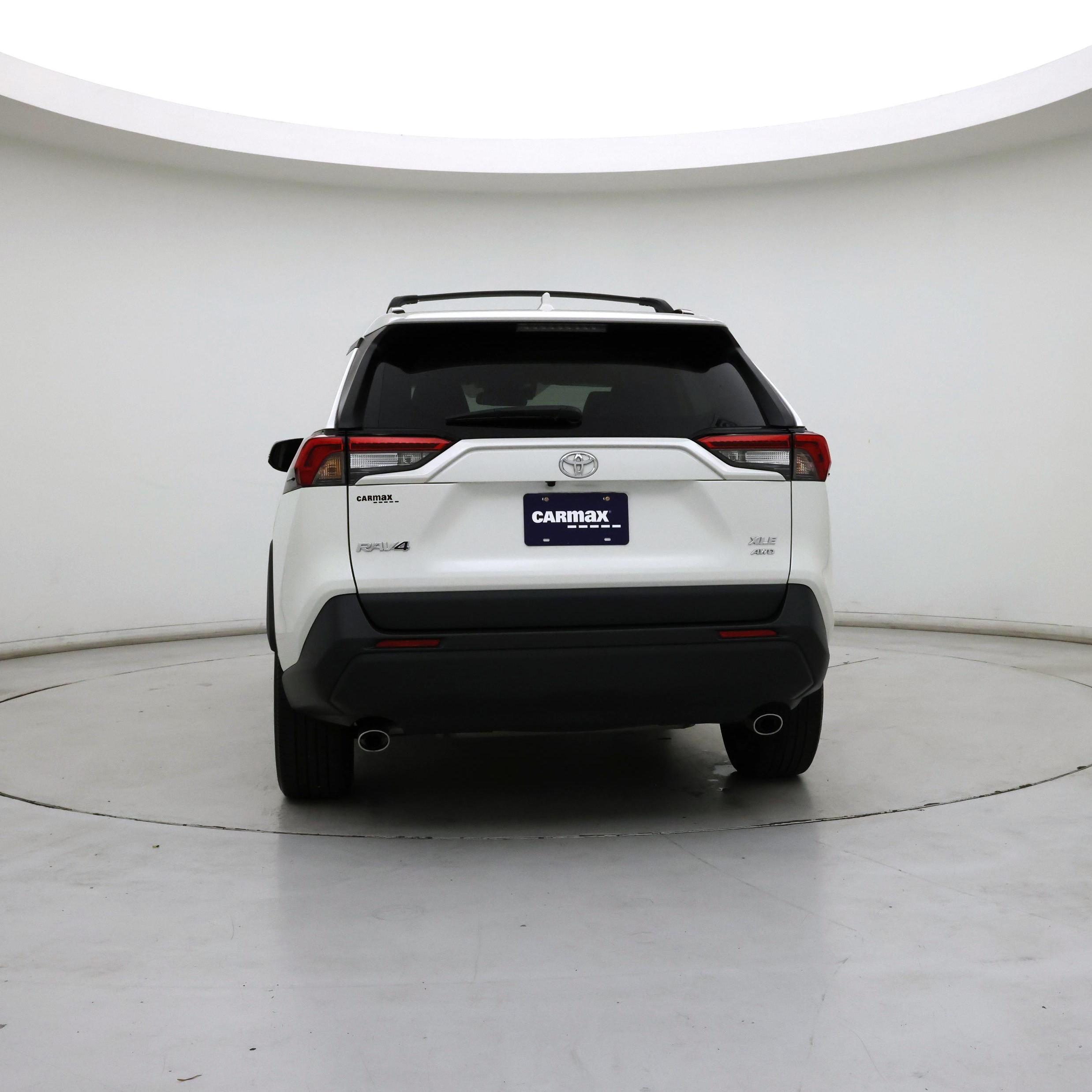 Thumbnail: 2021 Toyota RAV4 - 6