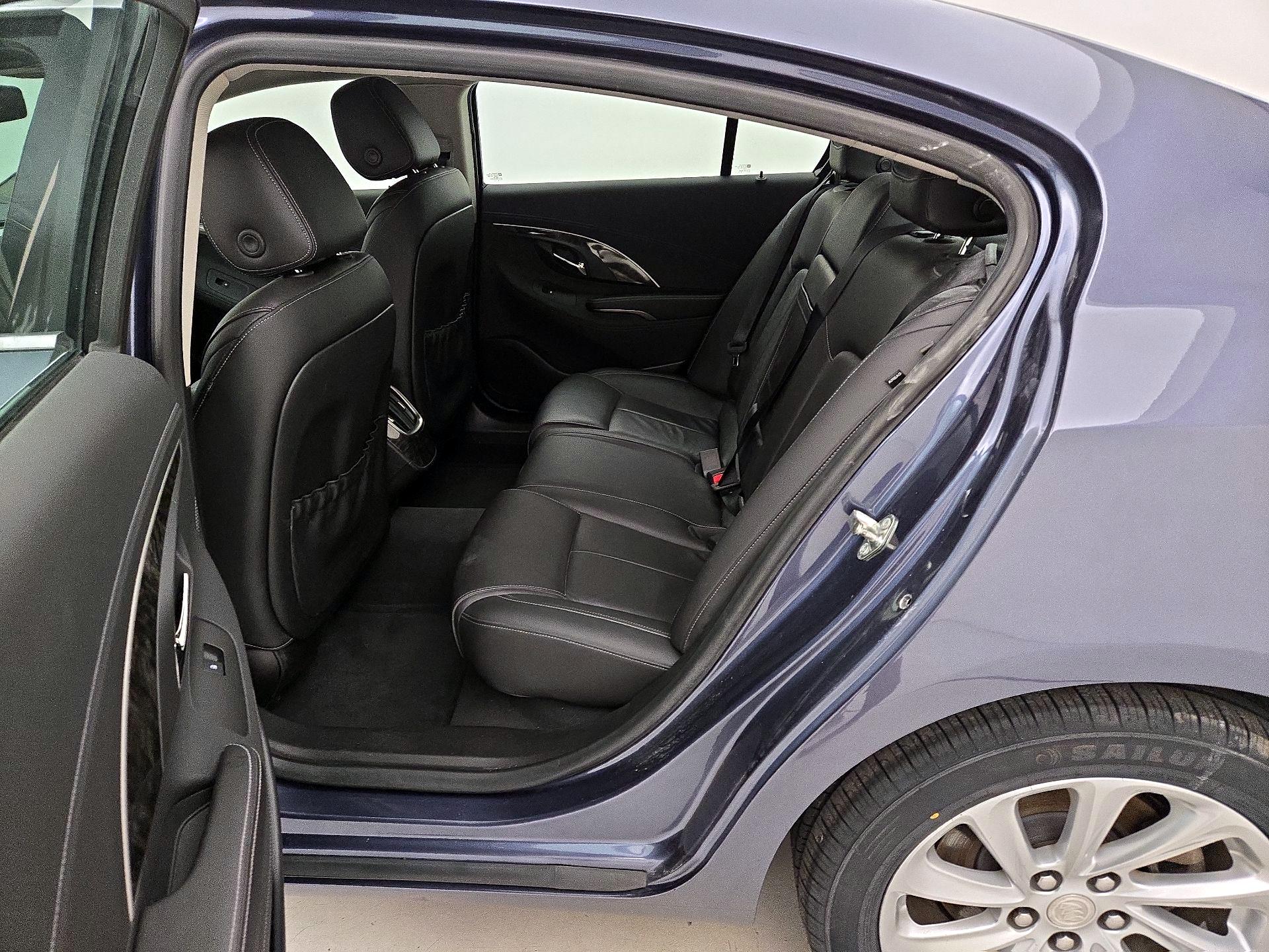 Thumbnail: 2015 Buick LaCrosse - 18