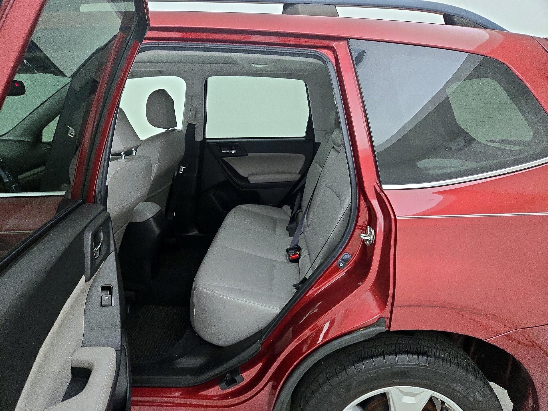 Thumbnail: 2016 Subaru Forester - 18