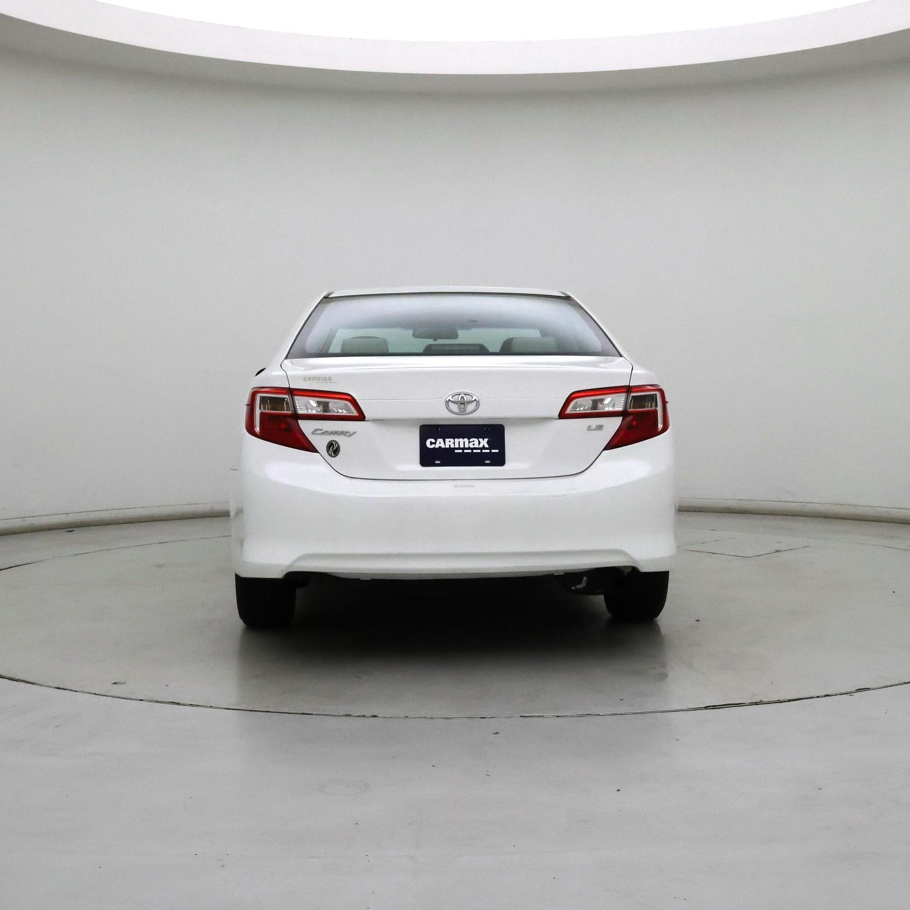 Thumbnail: 2014 Toyota Camry - 6
