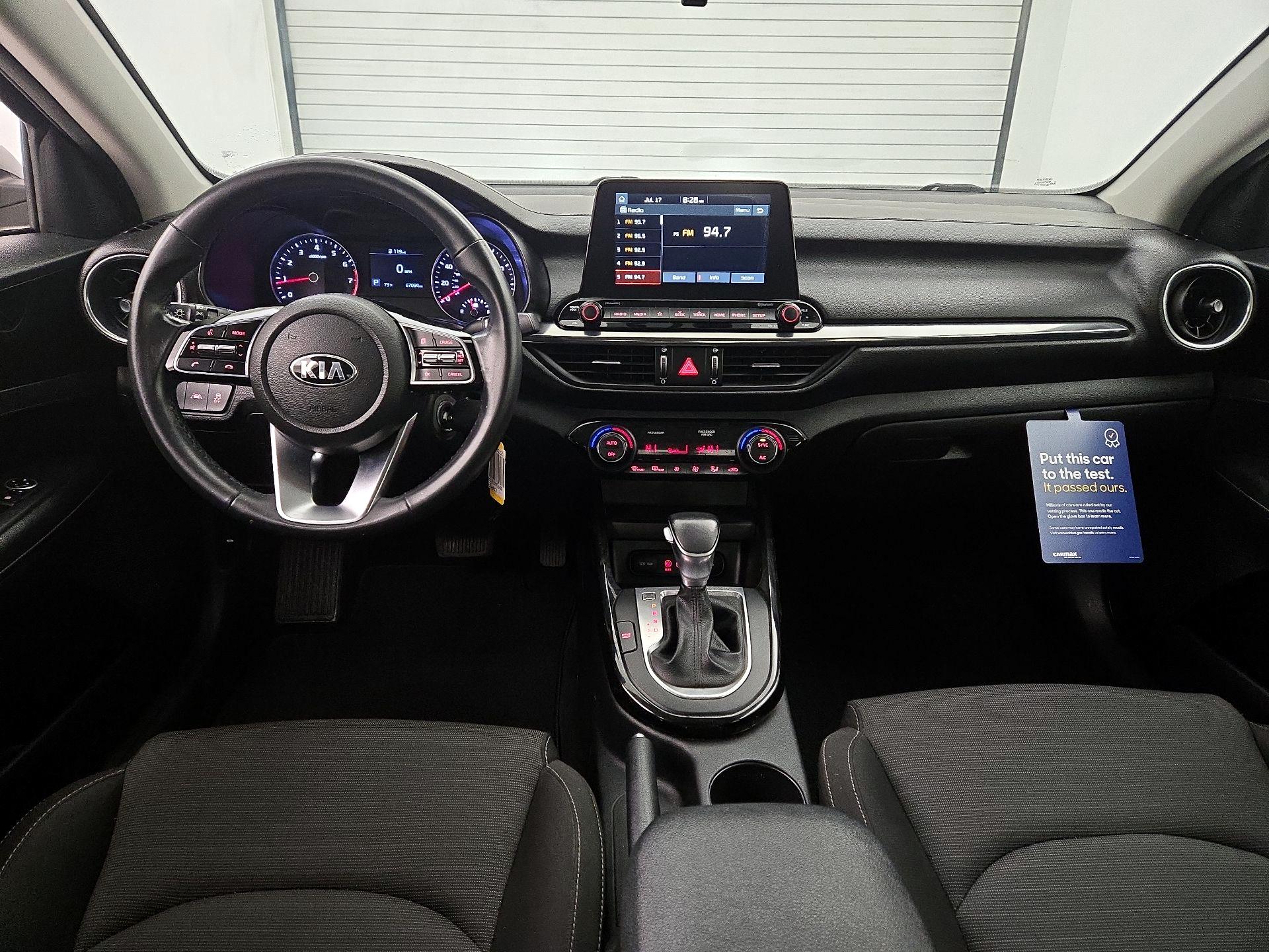 Thumbnail: 2019 Kia Forte - 9