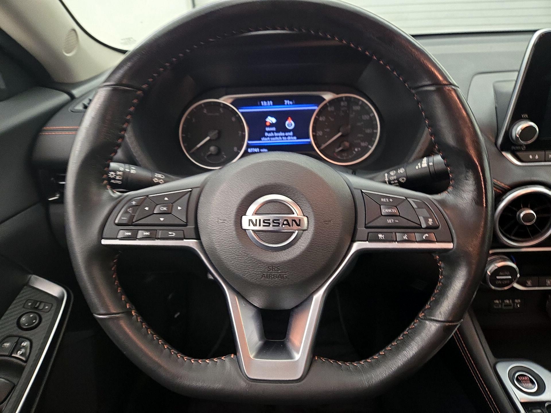 Thumbnail: 2021 Nissan Sentra - 10