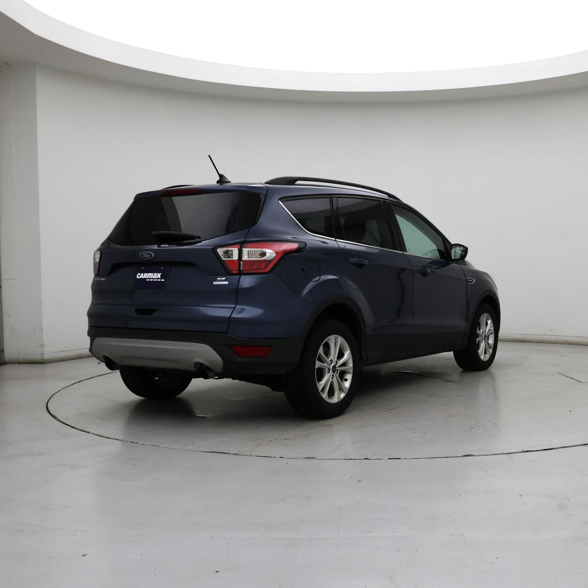 Thumbnail: 2018 Ford Escape - 8