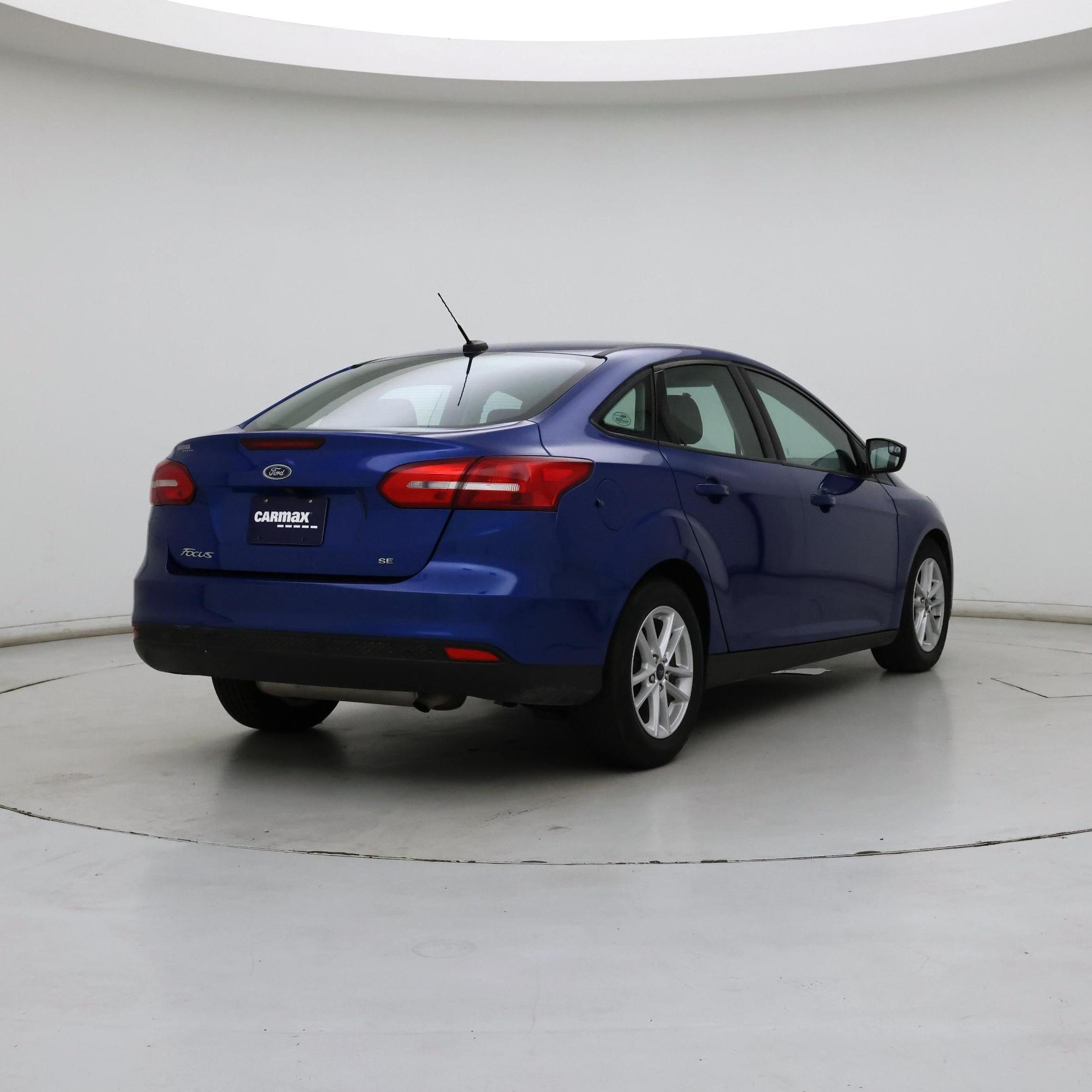 Thumbnail: 2018 Ford Focus - 8