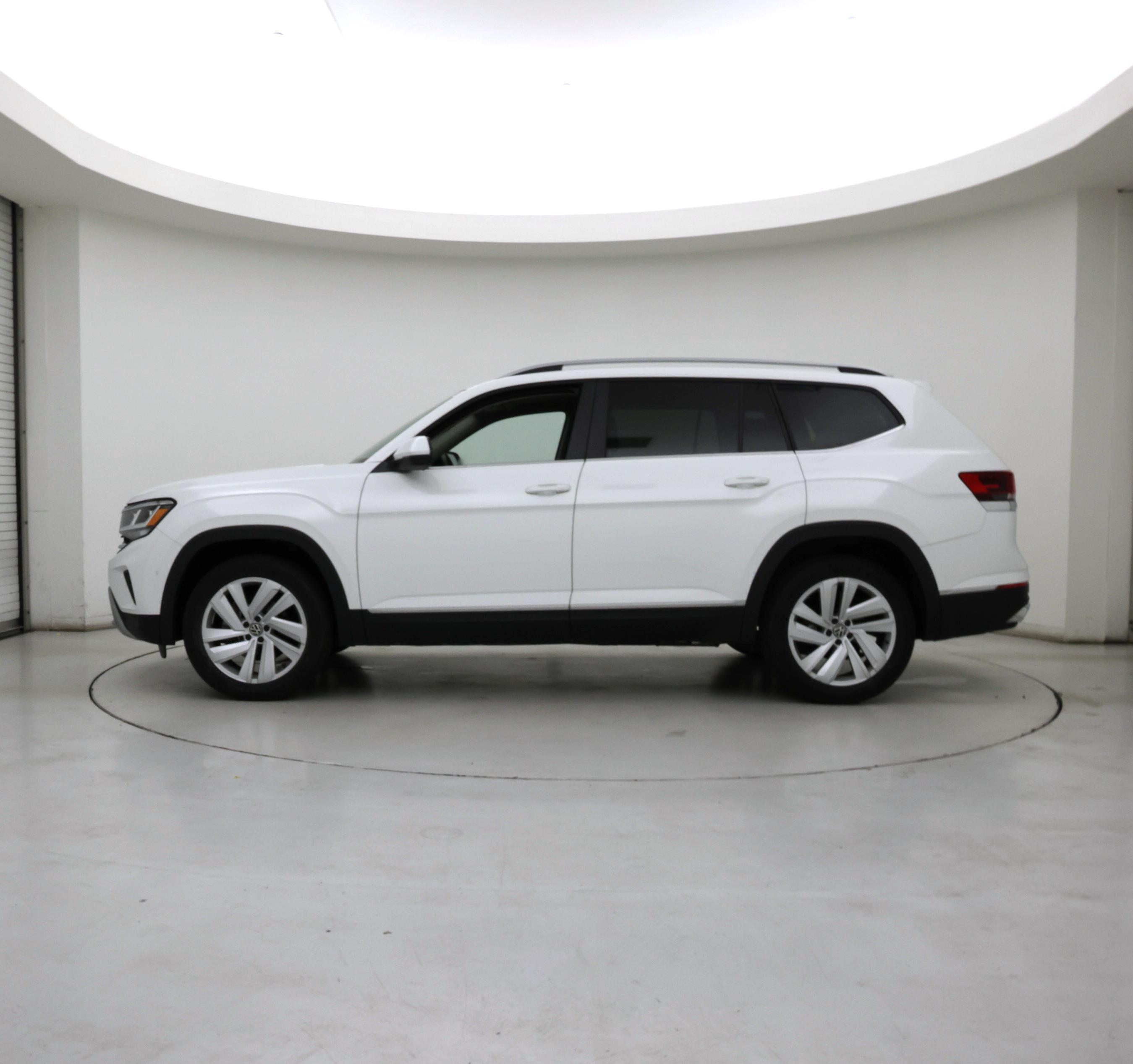 Thumbnail: 2021 Volkswagen Atlas - 3