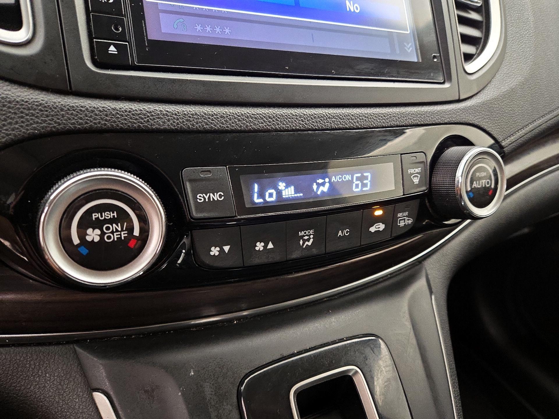 Thumbnail: 2016 Honda CR-V - 17