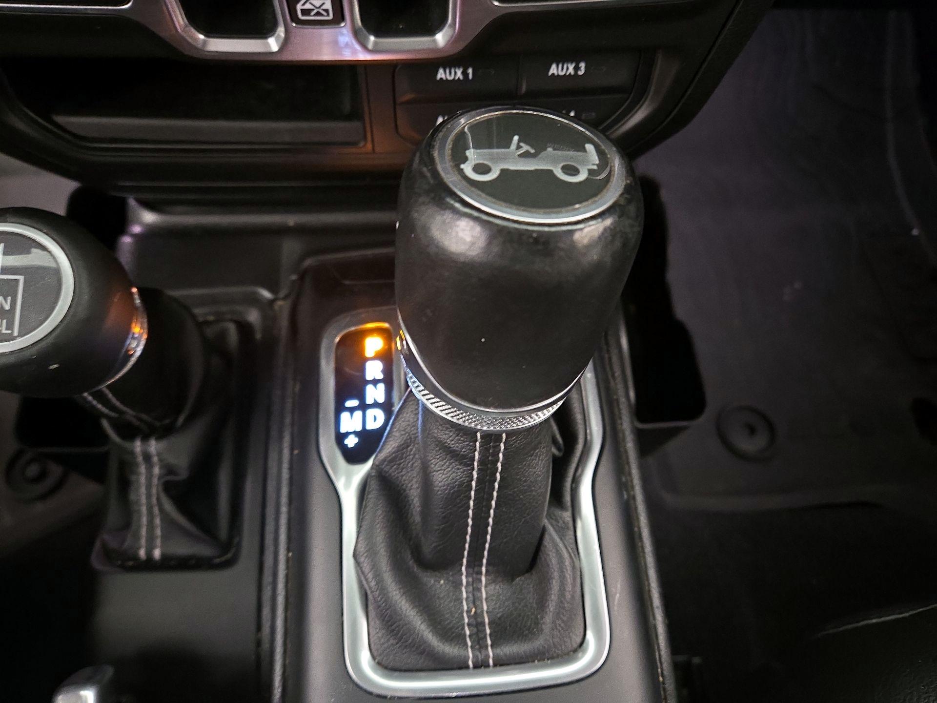 Thumbnail: 2018 Jeep Wrangler - 17