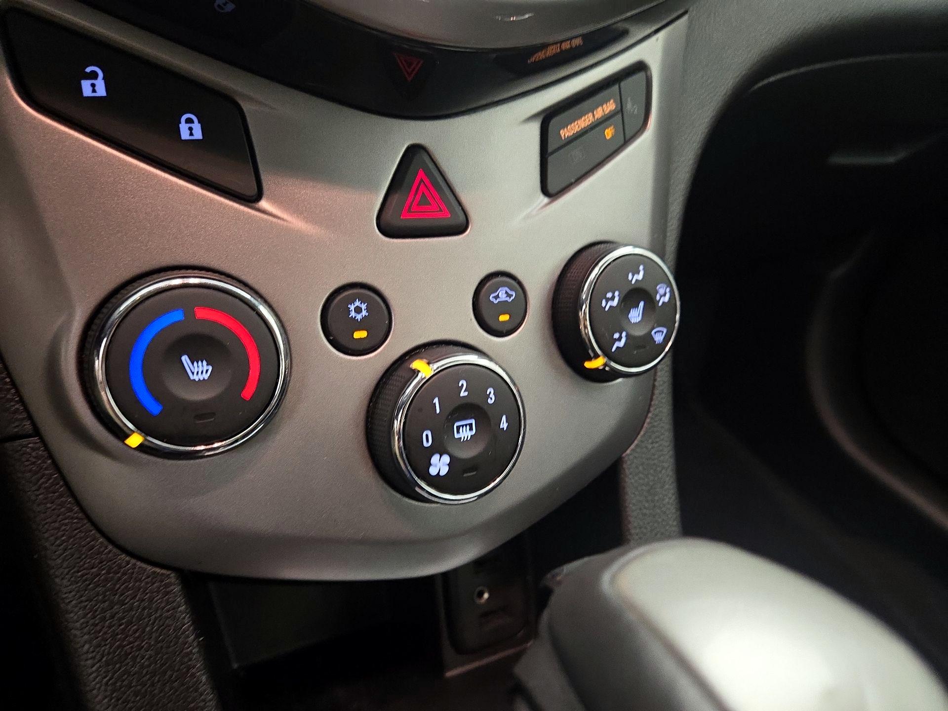 Thumbnail: 2017 Chevrolet Sonic - 16