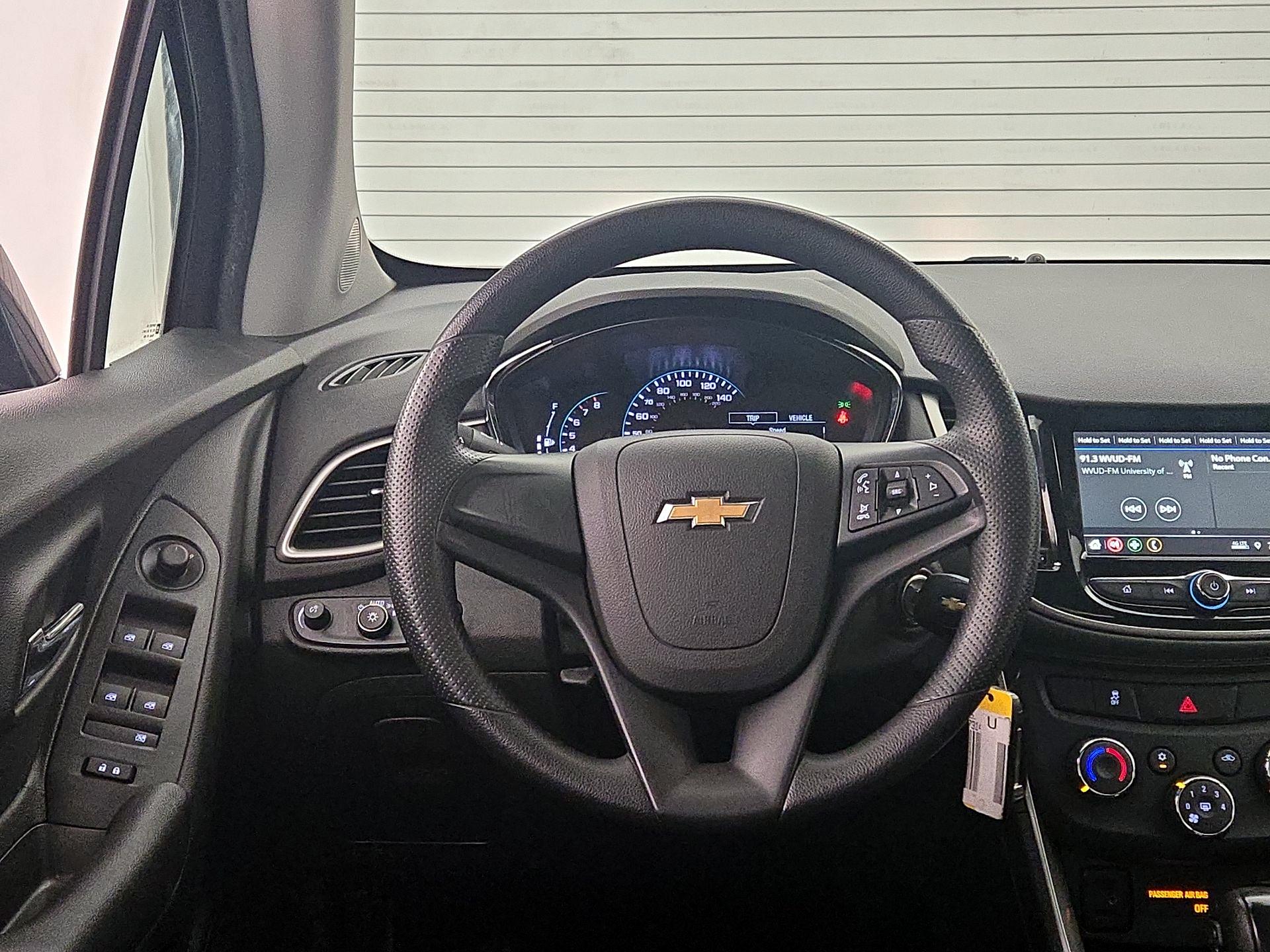 Thumbnail: 2019 Chevrolet Trax - 10